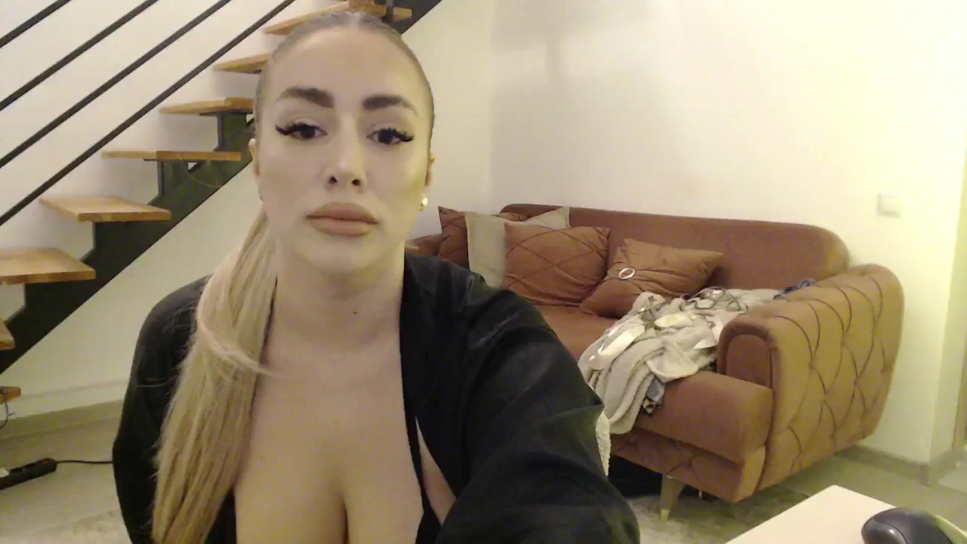 Gallery image thumbnail from Addasweet23's myfreecams stream on, 01/21/2025, 14:53 image 5 of 20