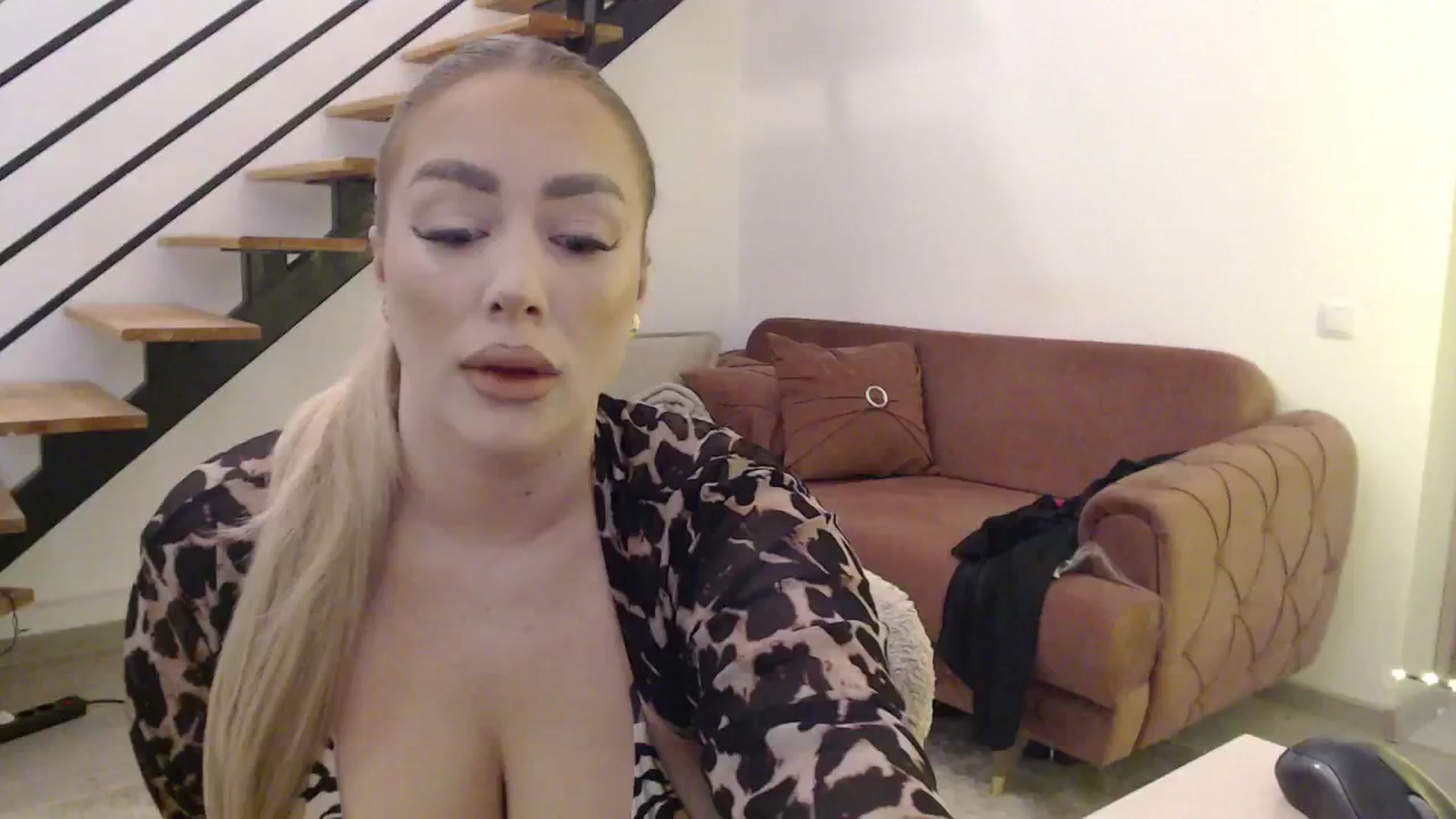 Gallery image thumbnail from Addasweet23's myfreecams stream on, 02/06/2025, 13:52 image 2 of 20