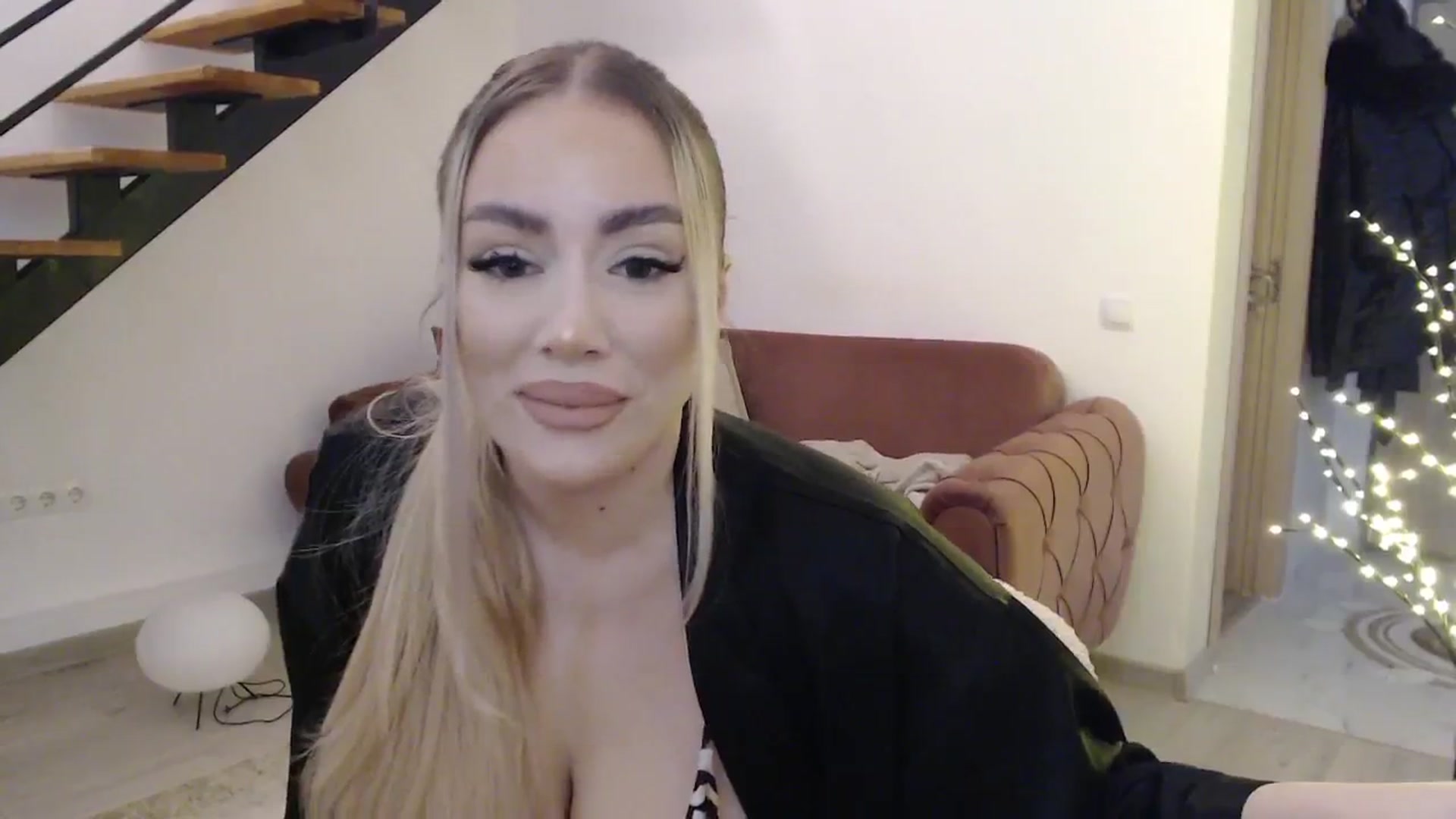 Gallery image thumbnail from Addasweet23's myfreecams stream on, 02/26/2025, 12:47 image 6 of 20
