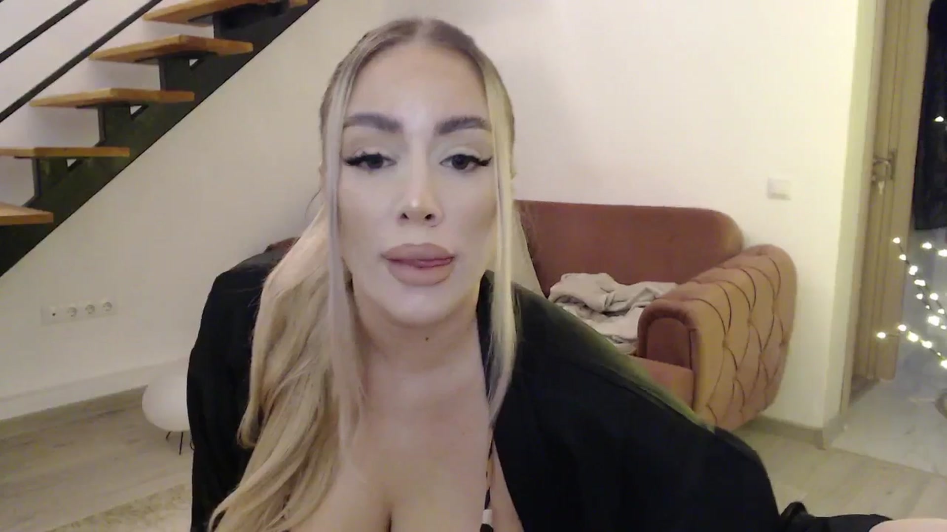 Gallery image thumbnail from Addasweet23's myfreecams stream on, 02/26/2025, 14:51 image 2 of 20