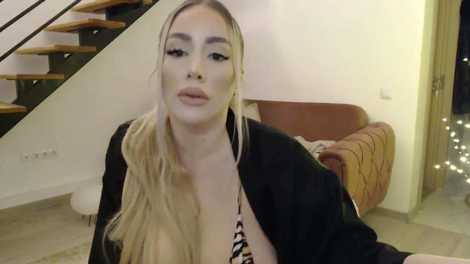 Gallery image thumbnail from Addasweet23's myfreecams stream on, 02/26/2025, 15:54 image 14 of 20