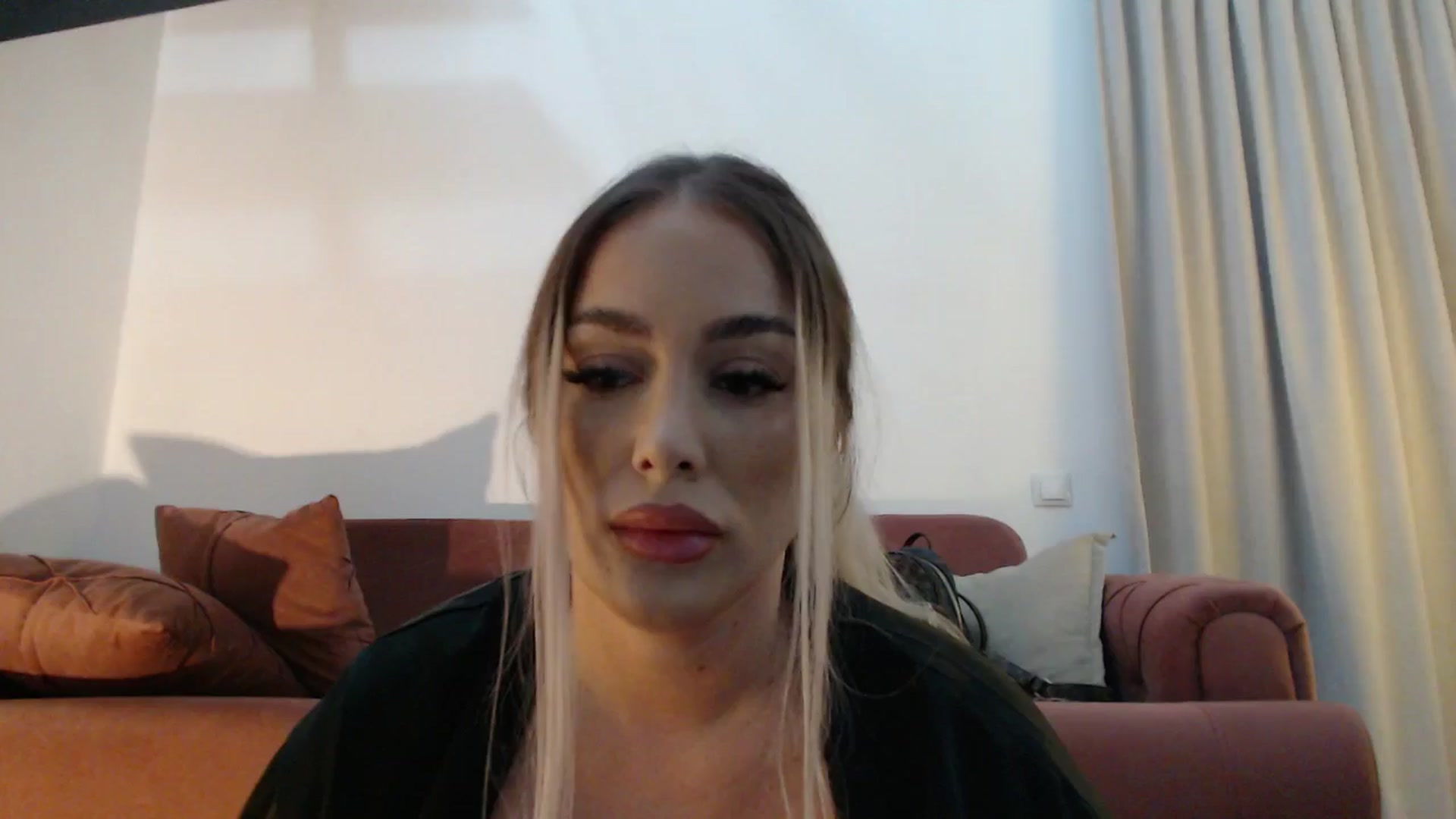 Gallery image thumbnail from Addasweet23's myfreecams stream on, 05/29/2025, 13:46 image 16 of 20