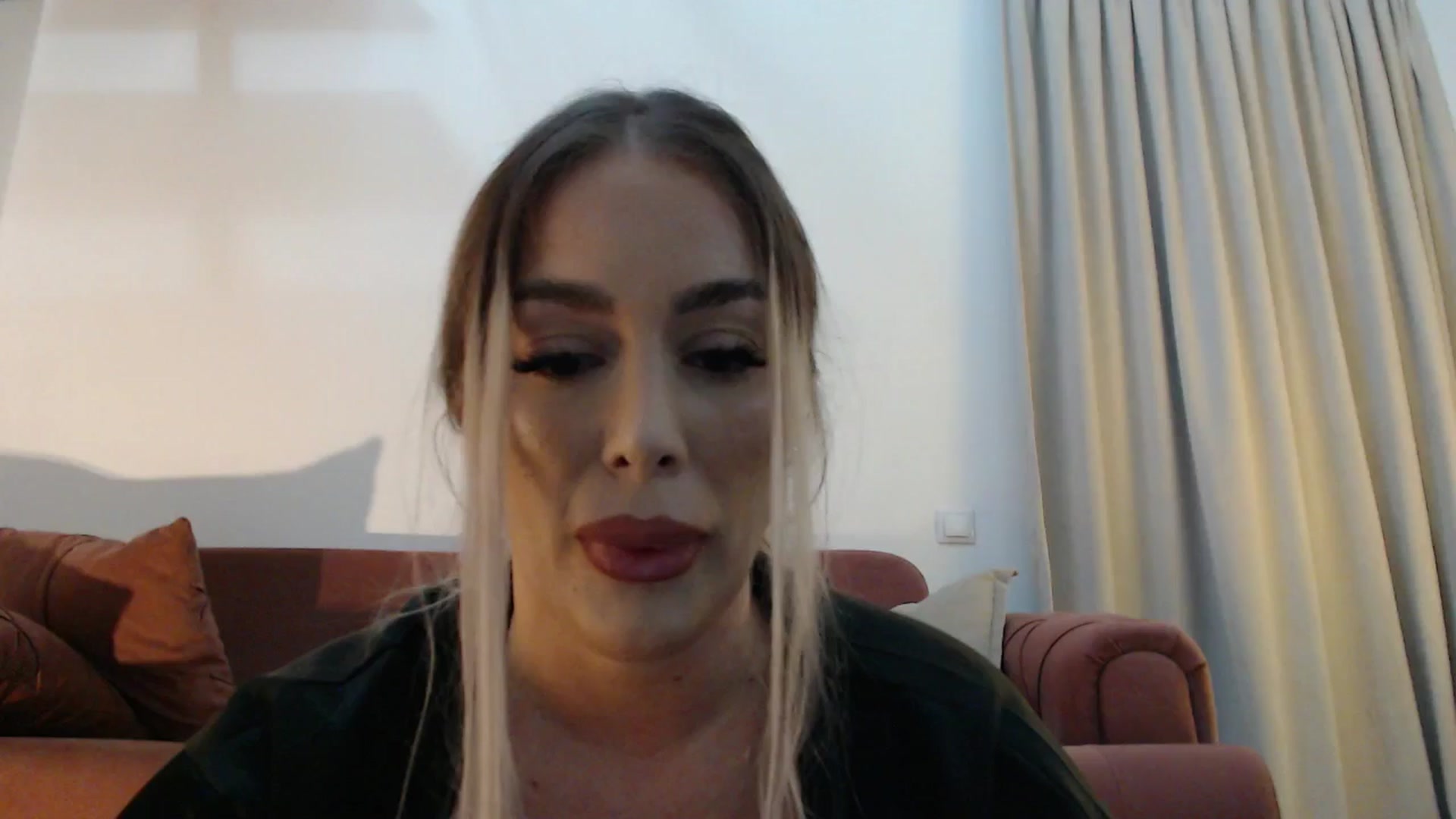 Gallery image thumbnail from Addasweet23's myfreecams stream on, 05/29/2025, 13:46 image 7 of 20