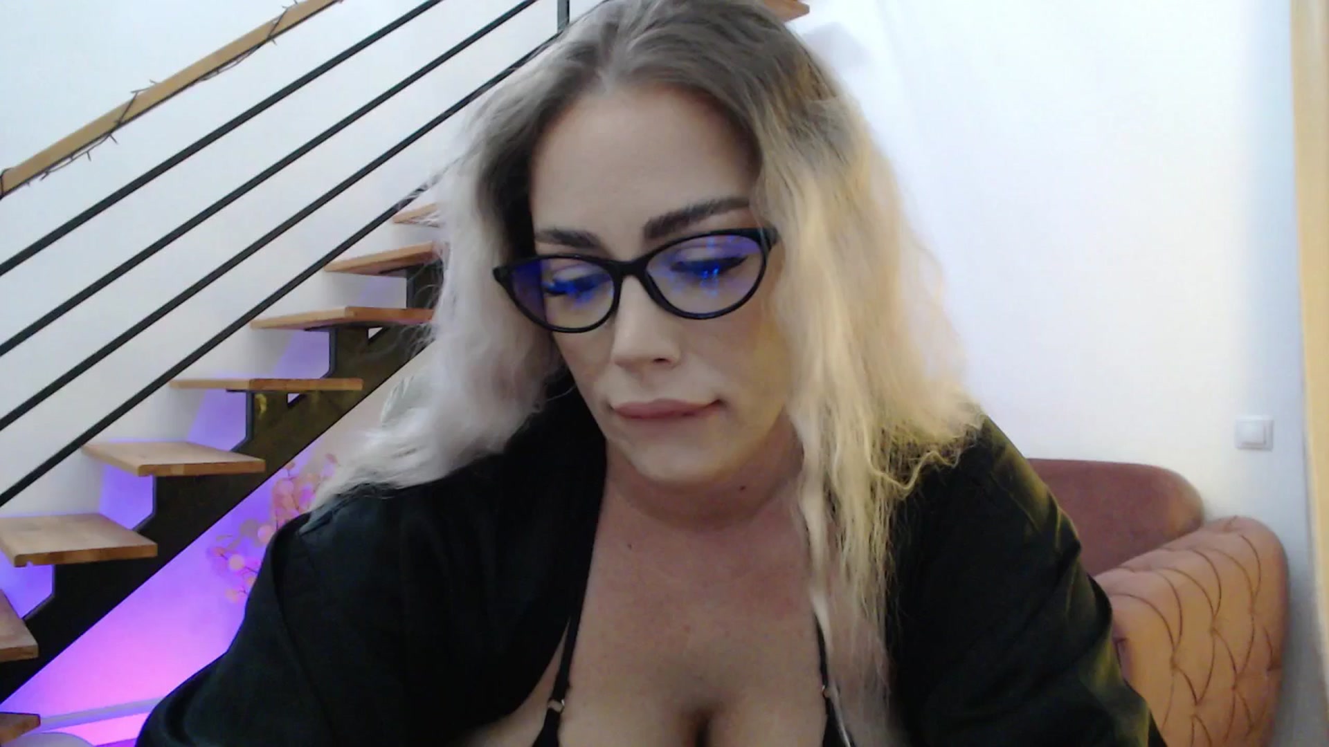 Gallery image thumbnail from Addasweet23's myfreecams stream on, 06/03/2025, 13:33 image 7 of 20