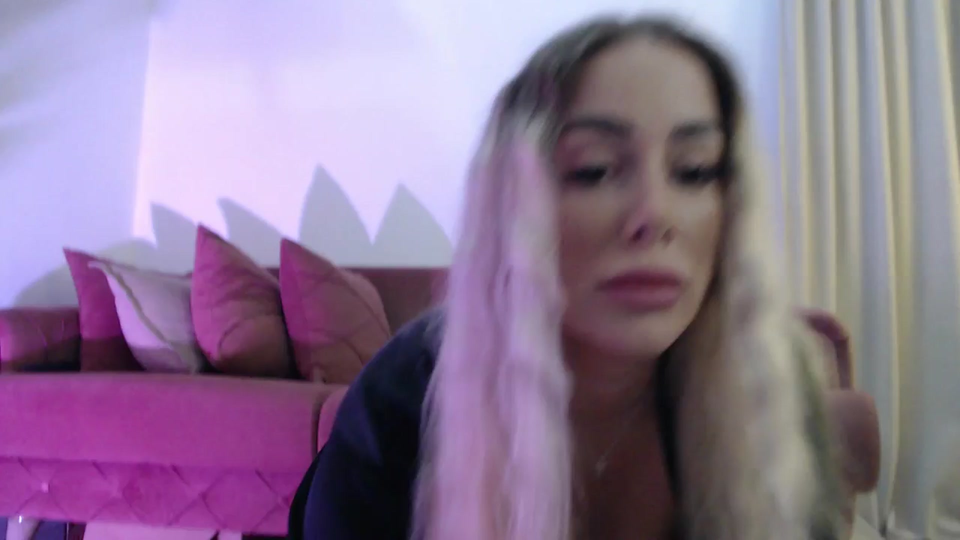 Gallery image thumbnail from Addasweet23's myfreecams stream on, 07/03/2025, 11:44 image 12 of 20
