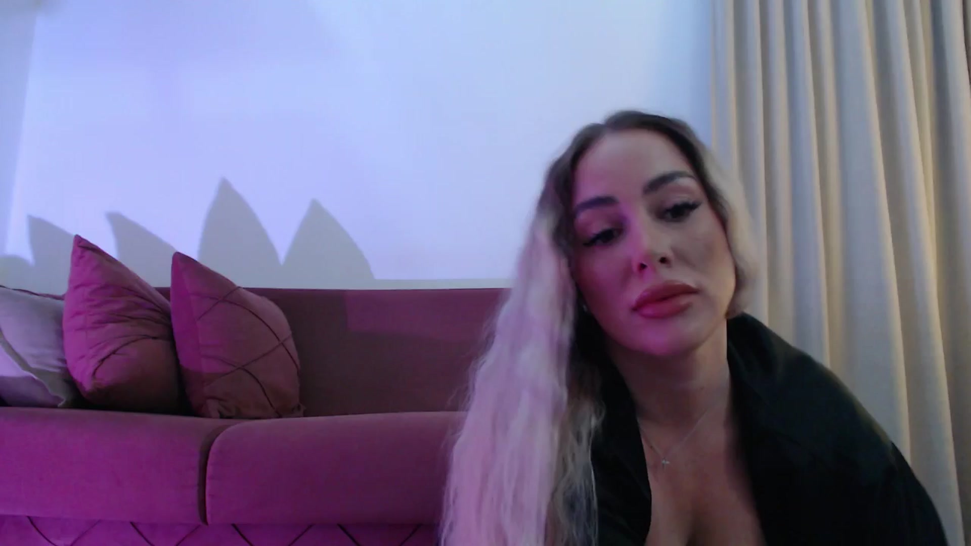 Gallery image thumbnail from Addasweet23's myfreecams stream on, 07/03/2025, 12:27 image 1 of 20