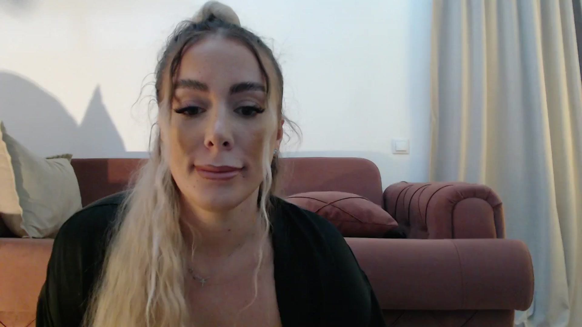 Gallery image thumbnail from Addasweet23's myfreecams stream on, 07/11/2025, 14:06 image 5 of 20