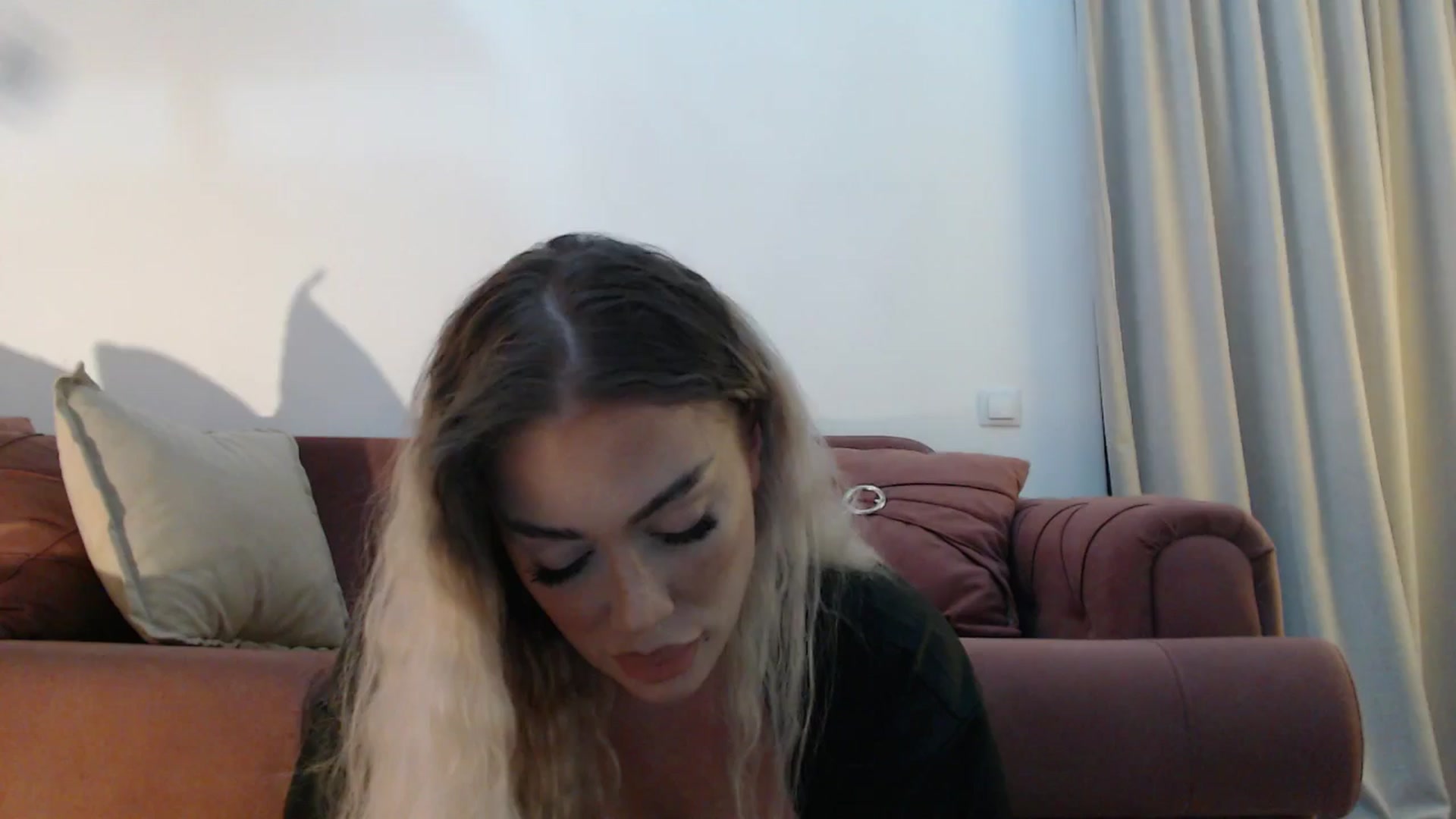 Gallery image thumbnail from Addasweet23's myfreecams stream on, 07/24/2025, 10:40 image 4 of 20