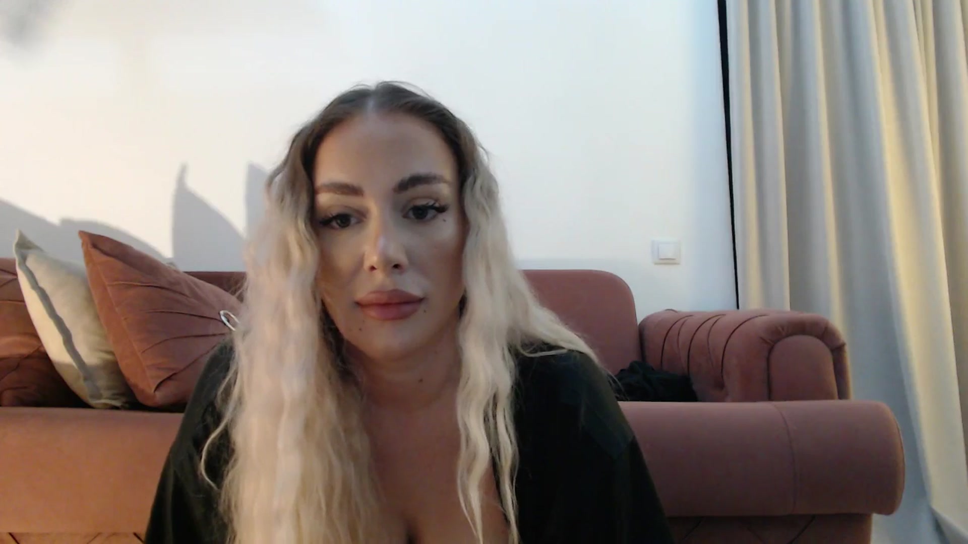 Gallery image thumbnail from Addasweet23's myfreecams stream on, 07/27/2025, 13:18 image 8 of 20