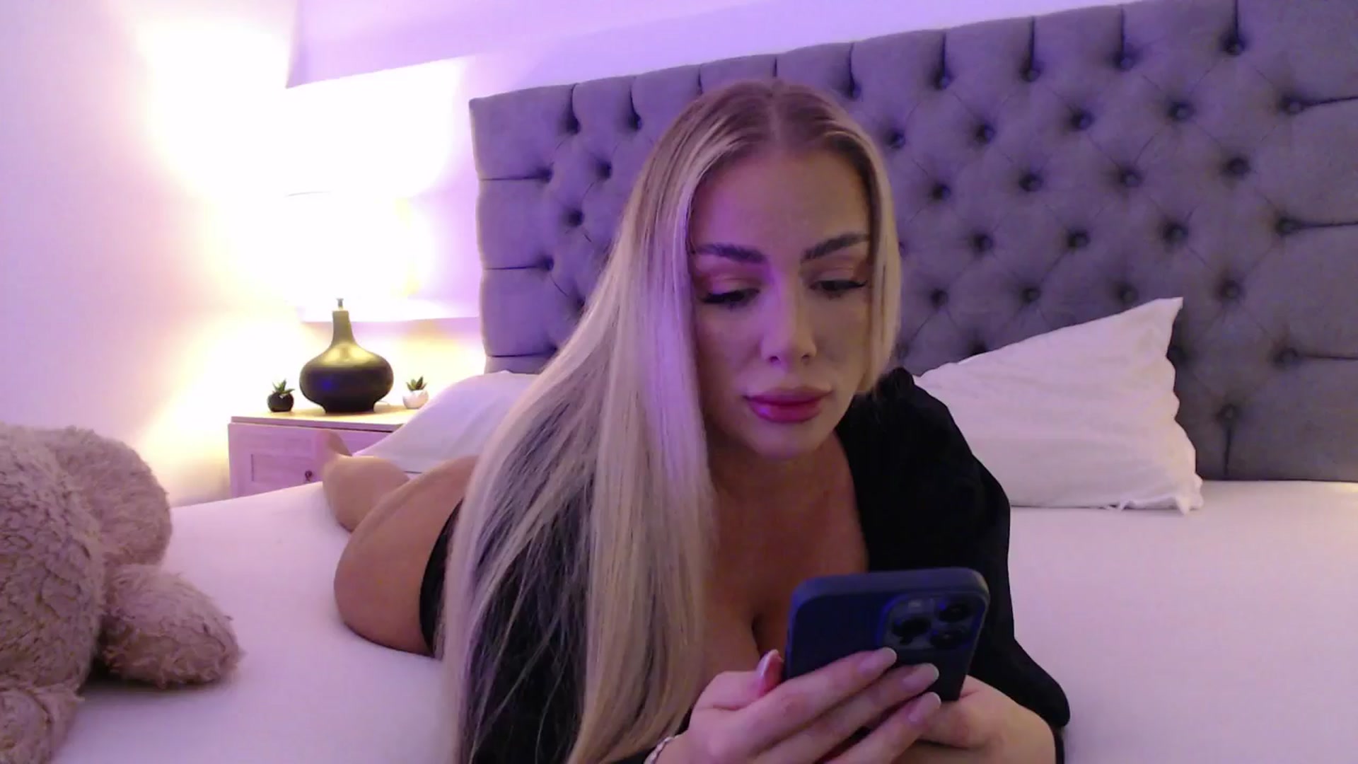 Gallery image thumbnail from Addasweet23's myfreecams stream on, 10/12/2025, 09:19 image 2 of 20