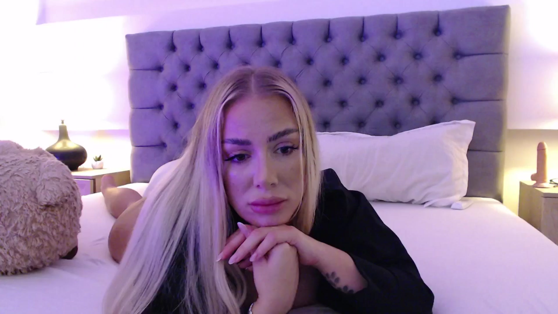 Gallery image thumbnail from Addasweet23's myfreecams stream on, 10/12/2025, 13:19 image 19 of 20