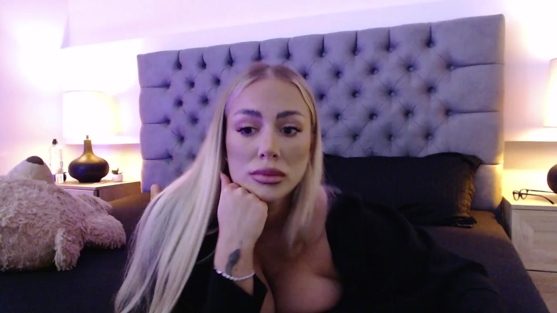 Gallery image thumbnail from Addasweet23's myfreecams stream on, 10/25/2025, 09:41 image 19 of 20