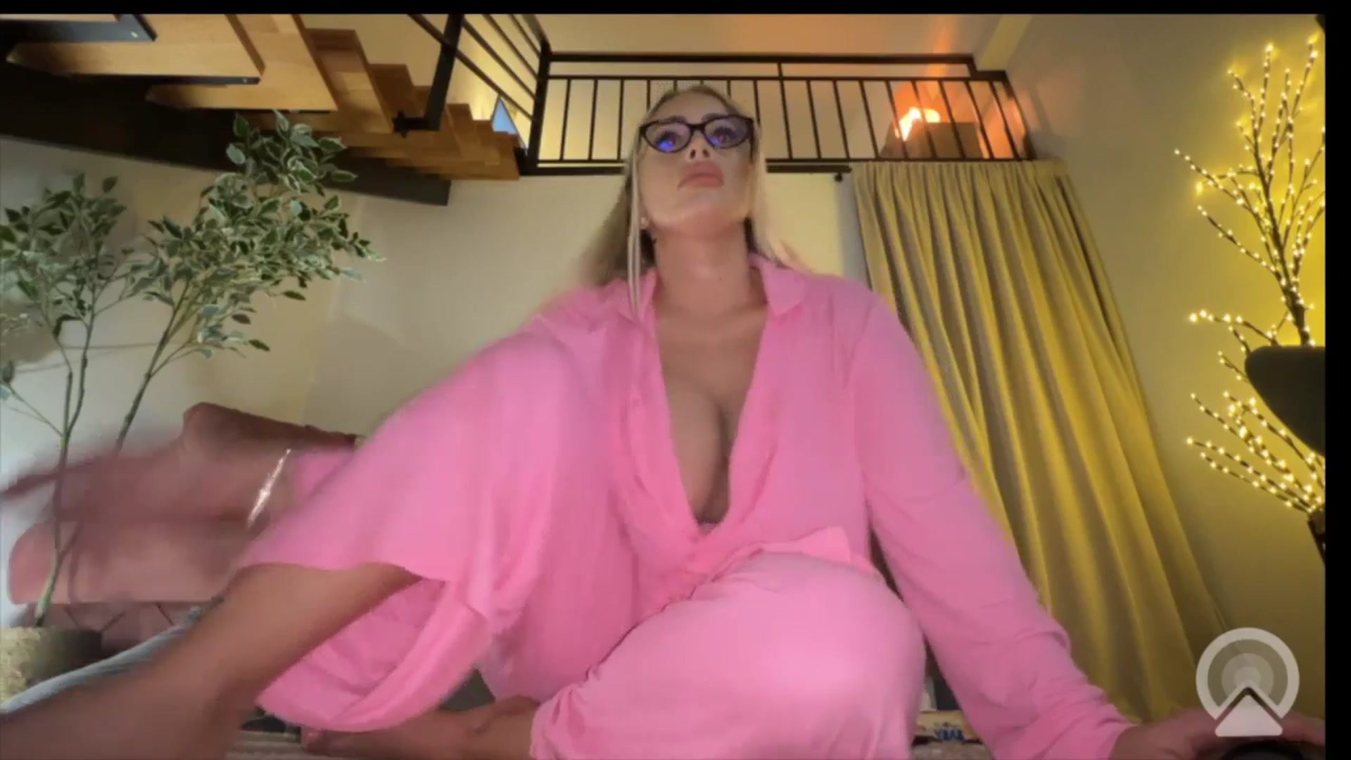 Gallery image thumbnail from Addasweet23's myfreecams stream on, 10/28/2025, 13:22 image 16 of 20