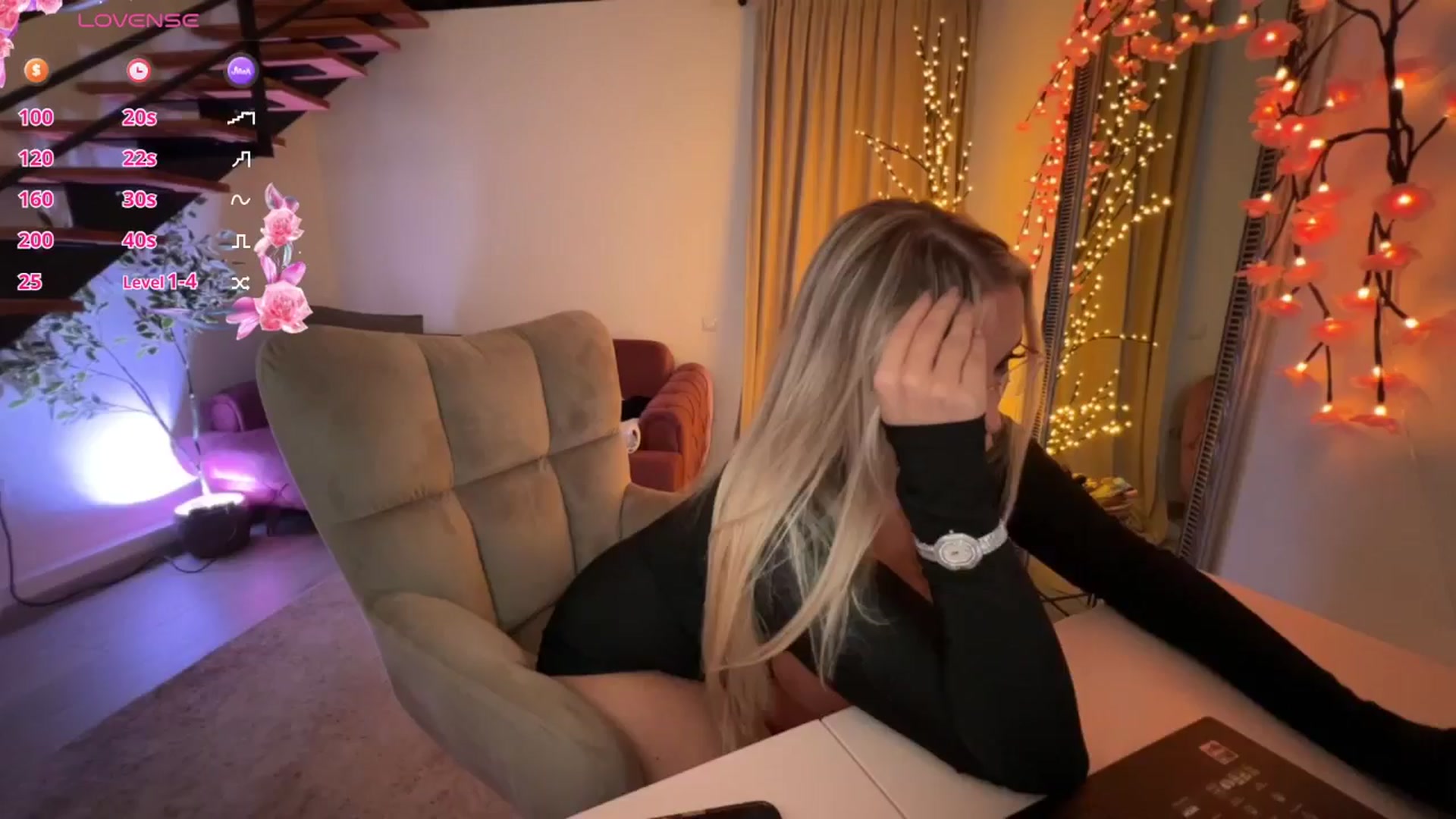 Gallery image thumbnail from Addasweet23's myfreecams stream on, 04/19/2026, 15:31 image 9 of 20