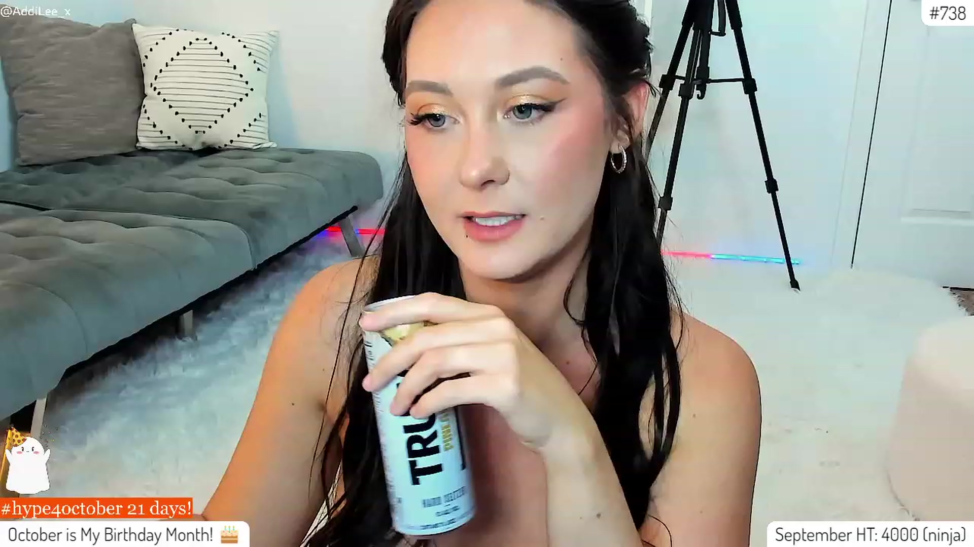 Gallery image thumbnail from AddiLee's myfreecams stream on, 09/10/2023, 20:03 image 5 of 20