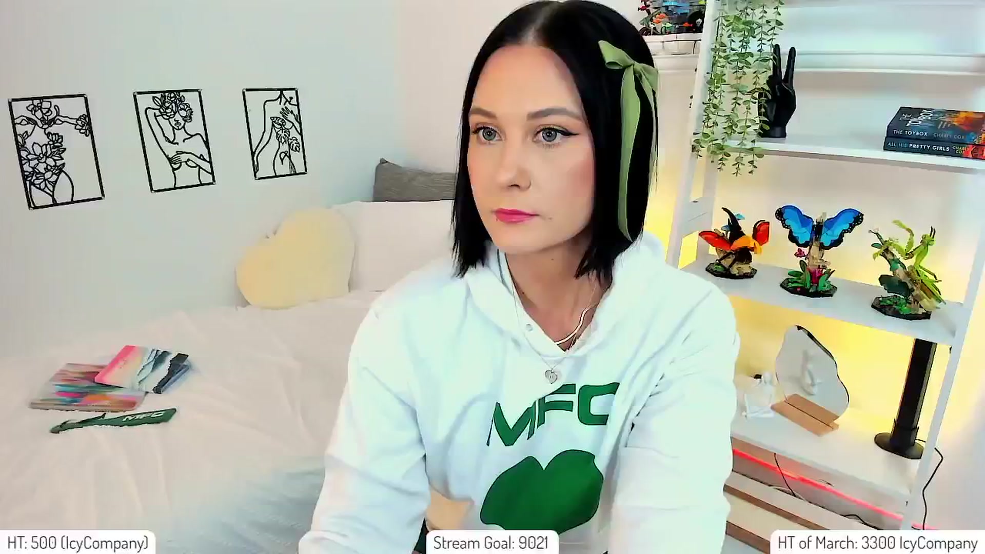 Gallery image thumbnail from AddiLee's myfreecams stream on, 03/08/2024, 21:12 image 16 of 20