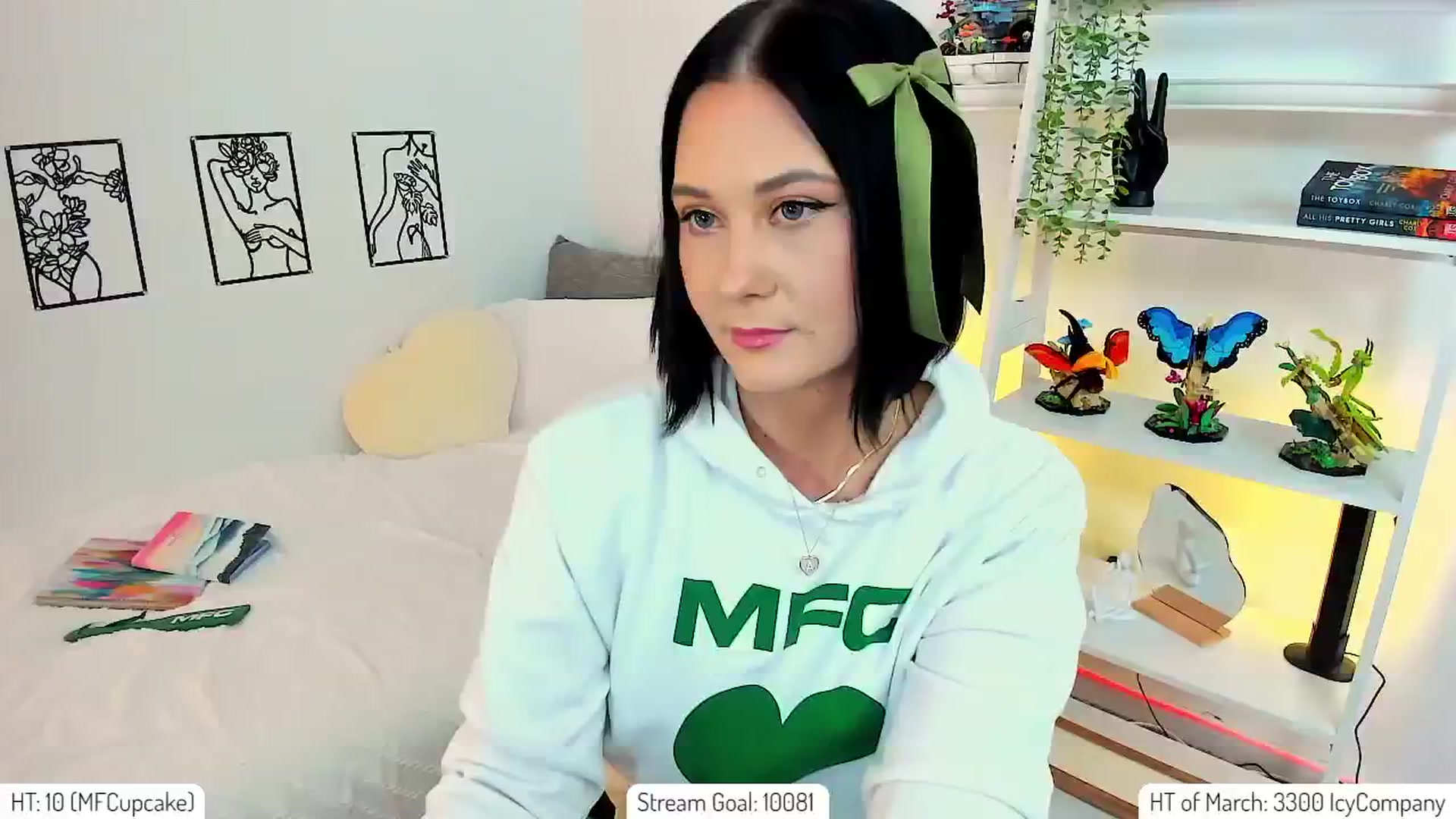 Gallery image thumbnail from AddiLee's myfreecams stream on, 03/08/2024, 21:12 image 3 of 20