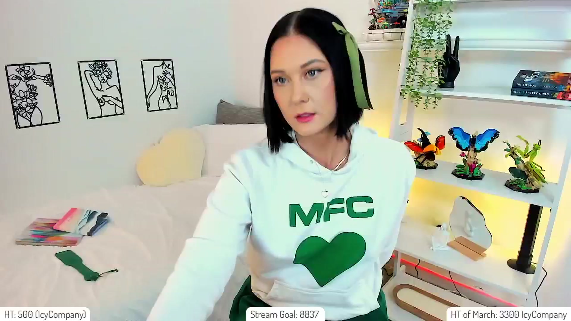 Gallery image thumbnail from AddiLee's myfreecams stream on, 03/08/2024, 21:52 image 9 of 20