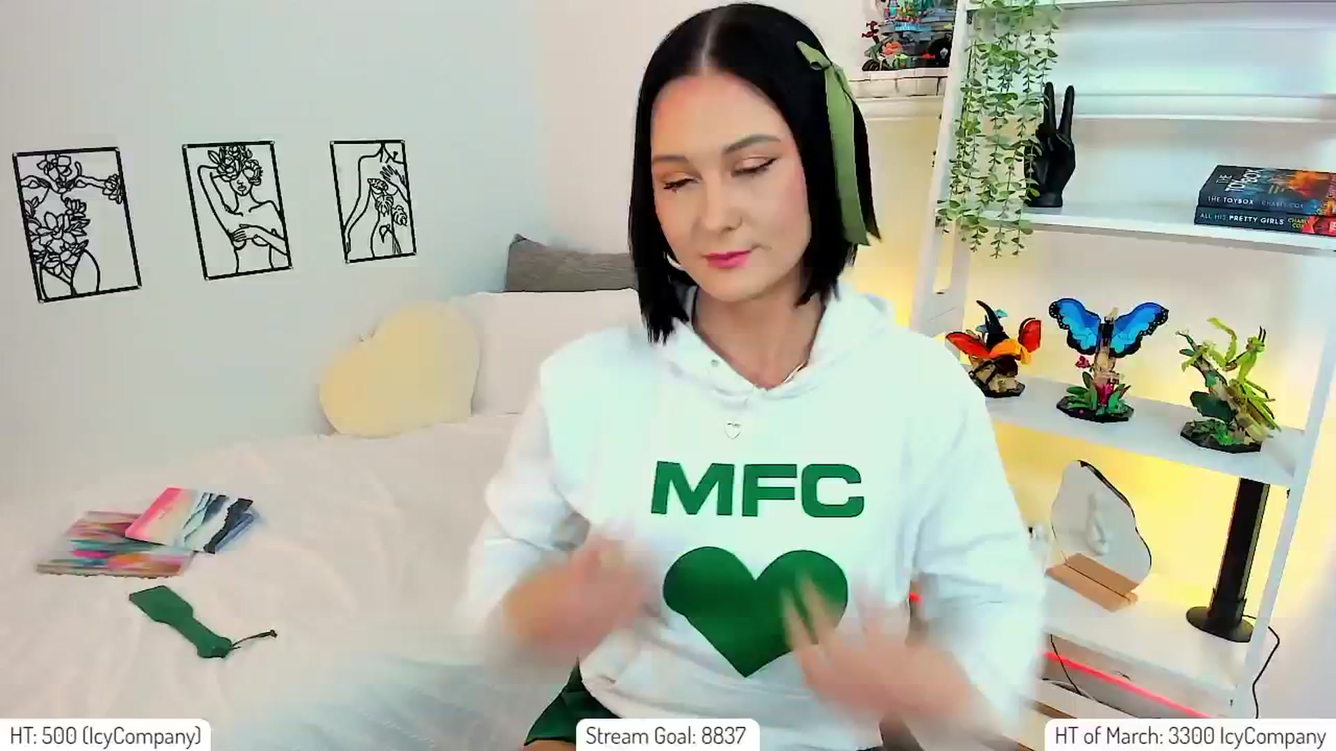 Gallery image thumbnail from AddiLee's myfreecams stream on, 03/08/2024, 21:52 image 8 of 20