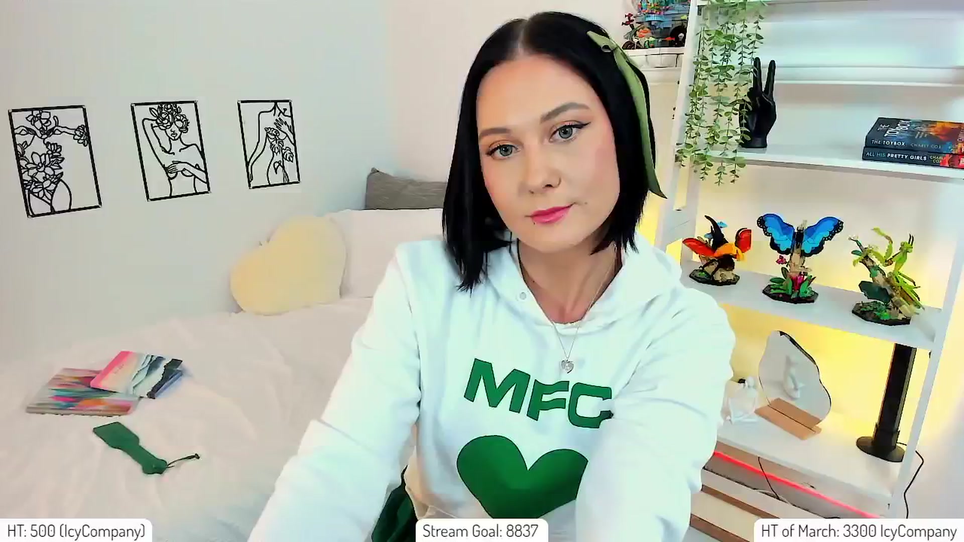 Gallery image thumbnail from AddiLee's myfreecams stream on, 03/08/2024, 21:52 image 1 of 20