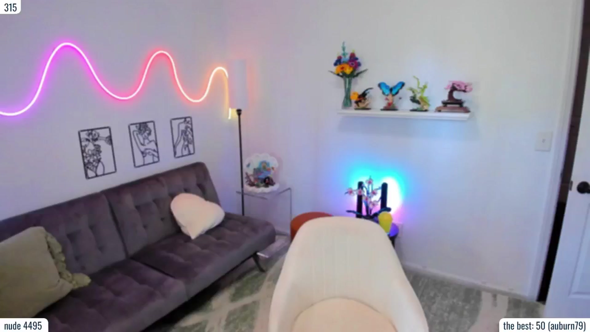 Gallery image thumbnail from AddiLee's myfreecams stream on, 08/07/2024, 19:41 image 3 of 20