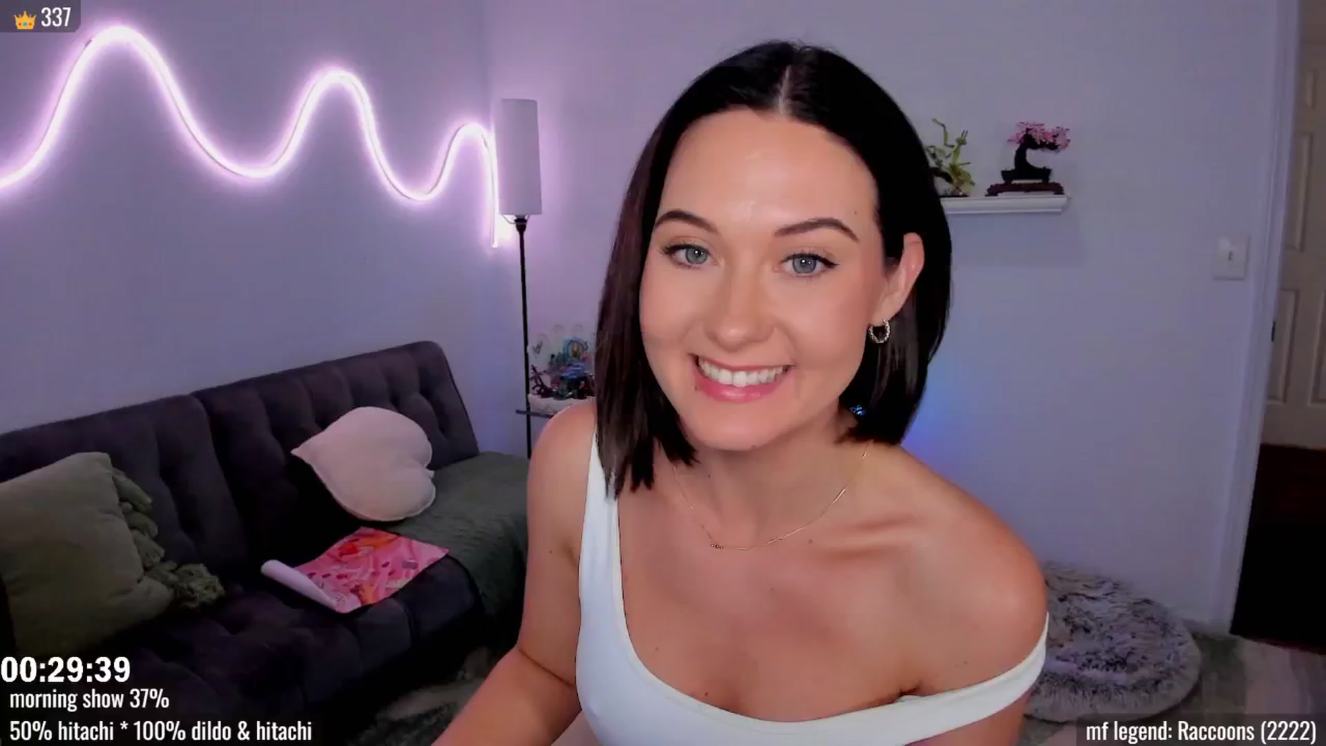 Gallery image thumbnail from AddiLee's myfreecams stream on, 08/21/2024, 15:59 image 12 of 20