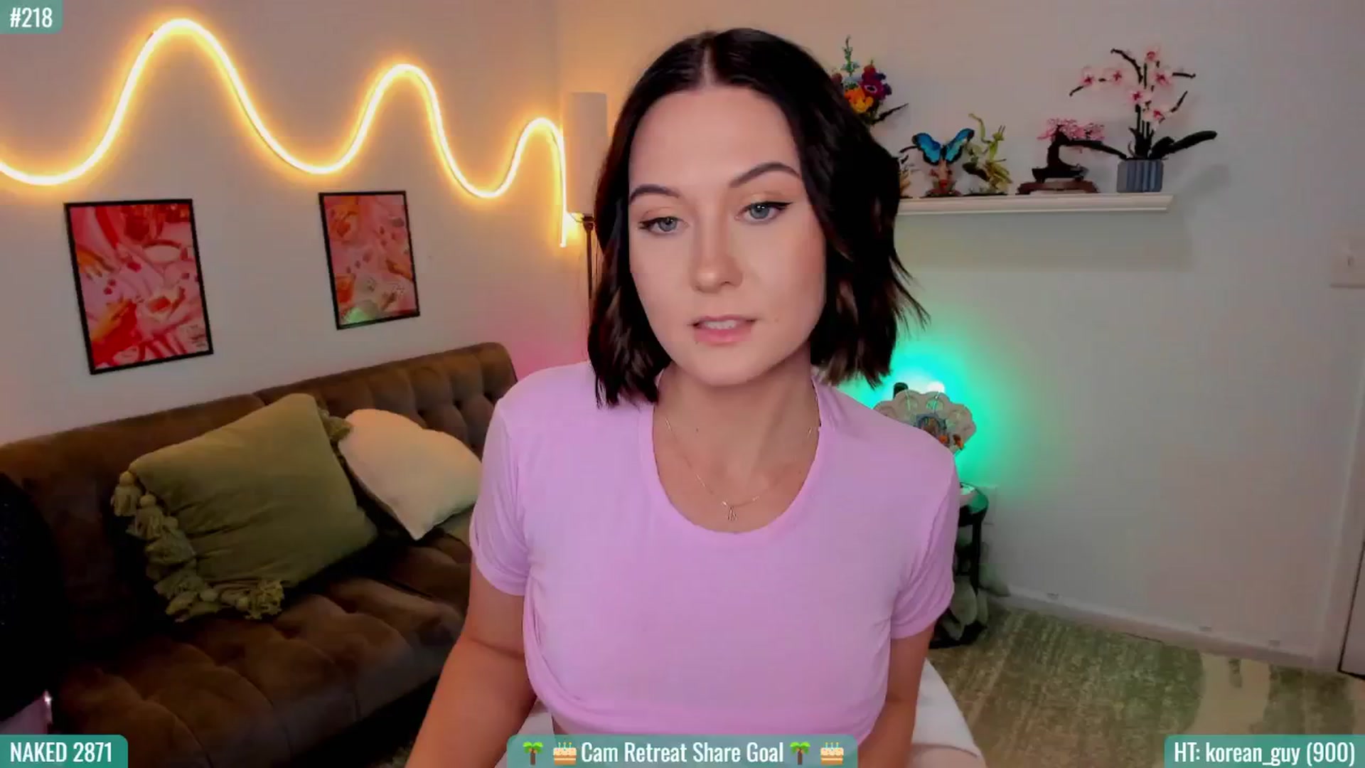 Gallery image thumbnail from AddiLee's myfreecams stream on, 08/26/2024, 21:10 image 18 of 20
