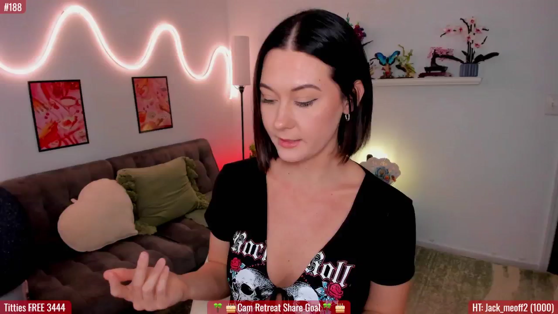 Gallery image thumbnail from AddiLee's myfreecams stream on, 08/27/2024, 20:18 image 18 of 20