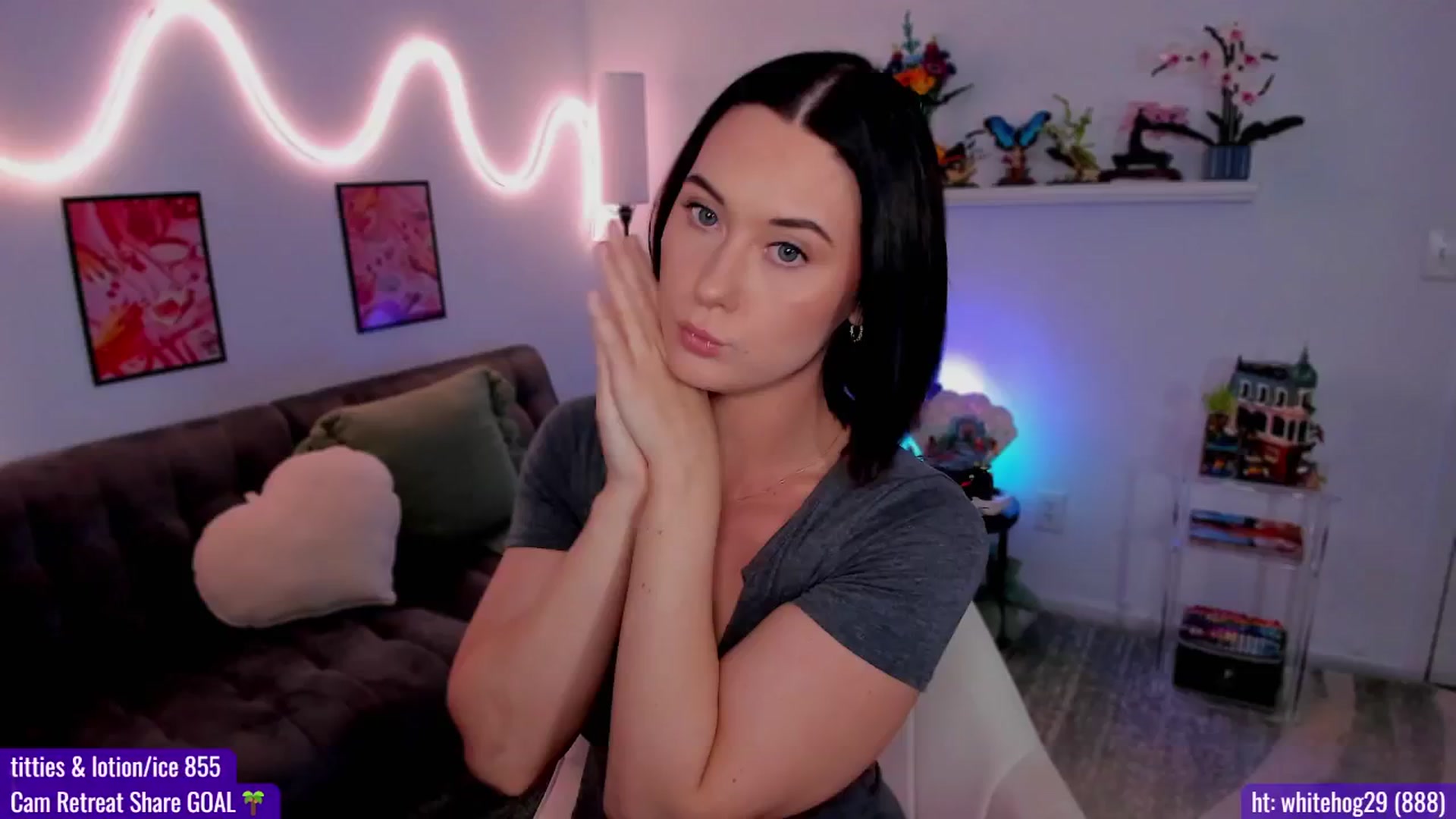 Gallery image thumbnail from AddiLee's myfreecams stream on, 09/03/2024, 21:03 image 18 of 20