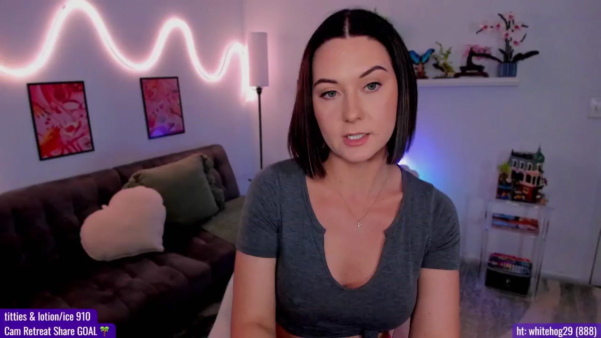 Gallery image thumbnail from AddiLee's myfreecams stream on, 09/03/2024, 21:03 image 16 of 20