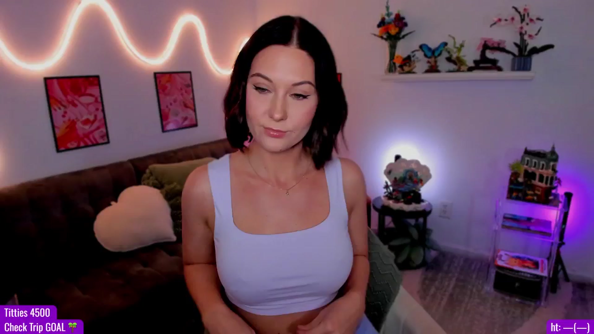 Gallery image thumbnail from AddiLee's myfreecams stream on, 09/06/2024, 19:37 image 6 of 20