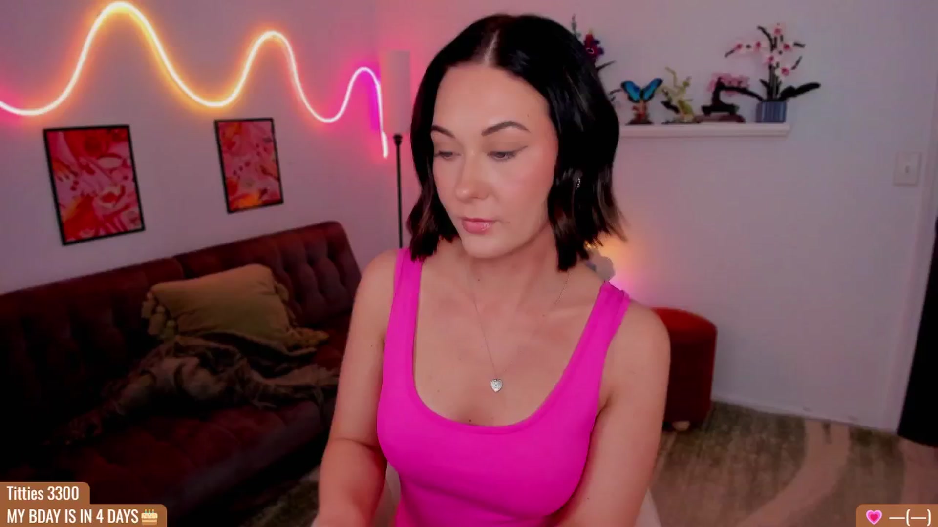 Gallery image thumbnail from AddiLee's myfreecams stream on, 09/27/2024, 20:32 image 6 of 20