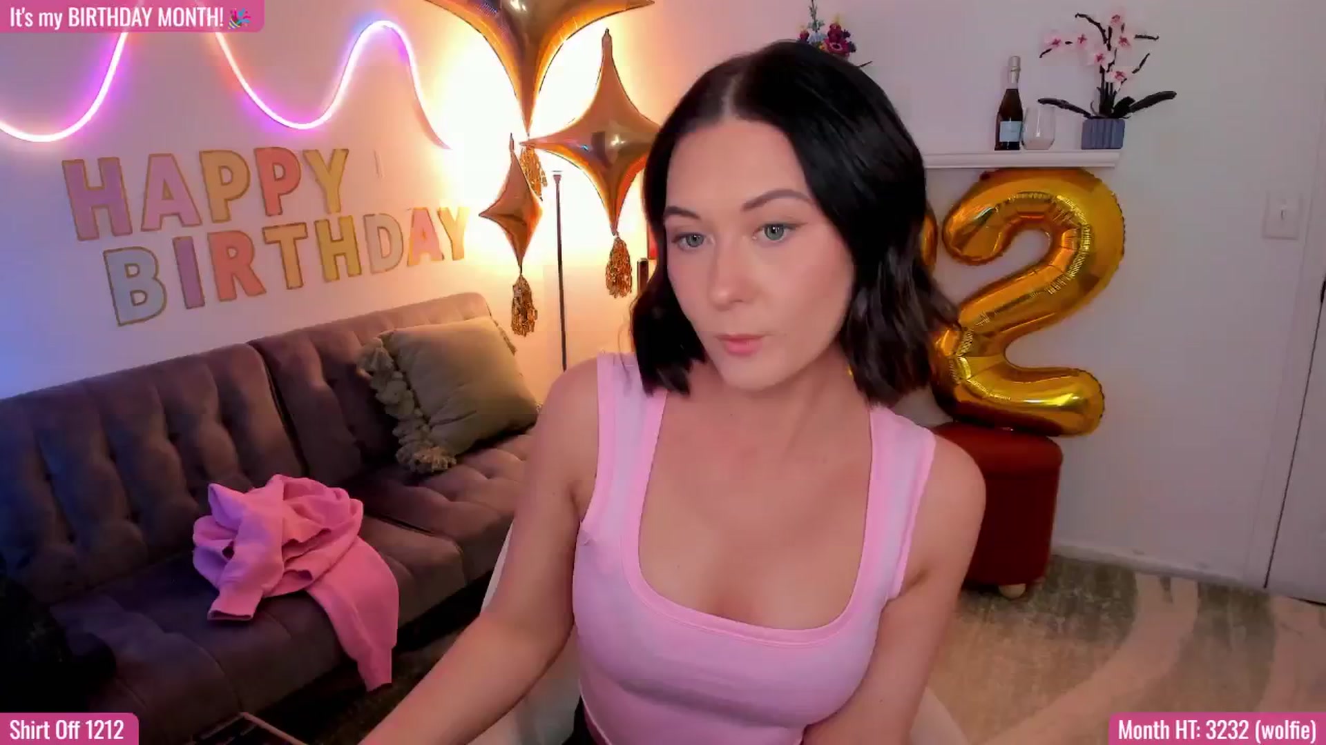 Gallery image thumbnail from AddiLee's myfreecams stream on, 10/06/2024, 17:34 image 13 of 20