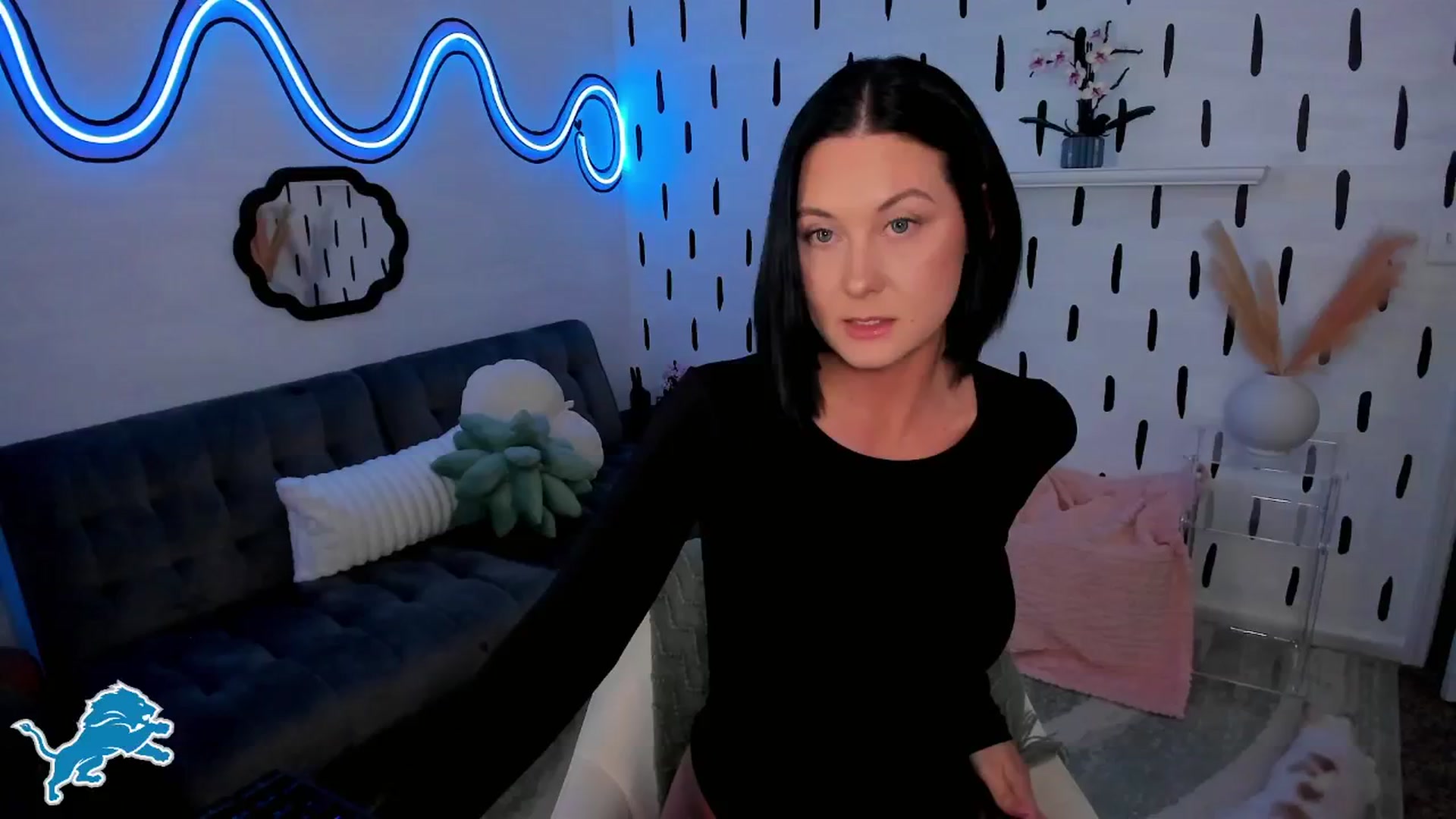 Gallery image thumbnail from AddiLee's myfreecams stream on, 10/20/2024, 17:52 image 9 of 20