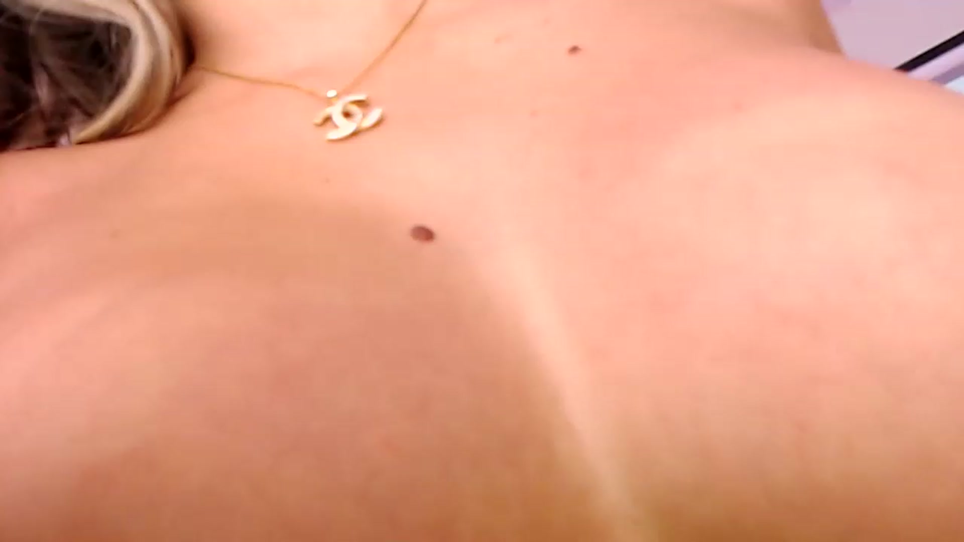 Gallery image thumbnail from AddictiveKiss's myfreecams stream on, 03/29/2023, 20:15 image 9 of 20