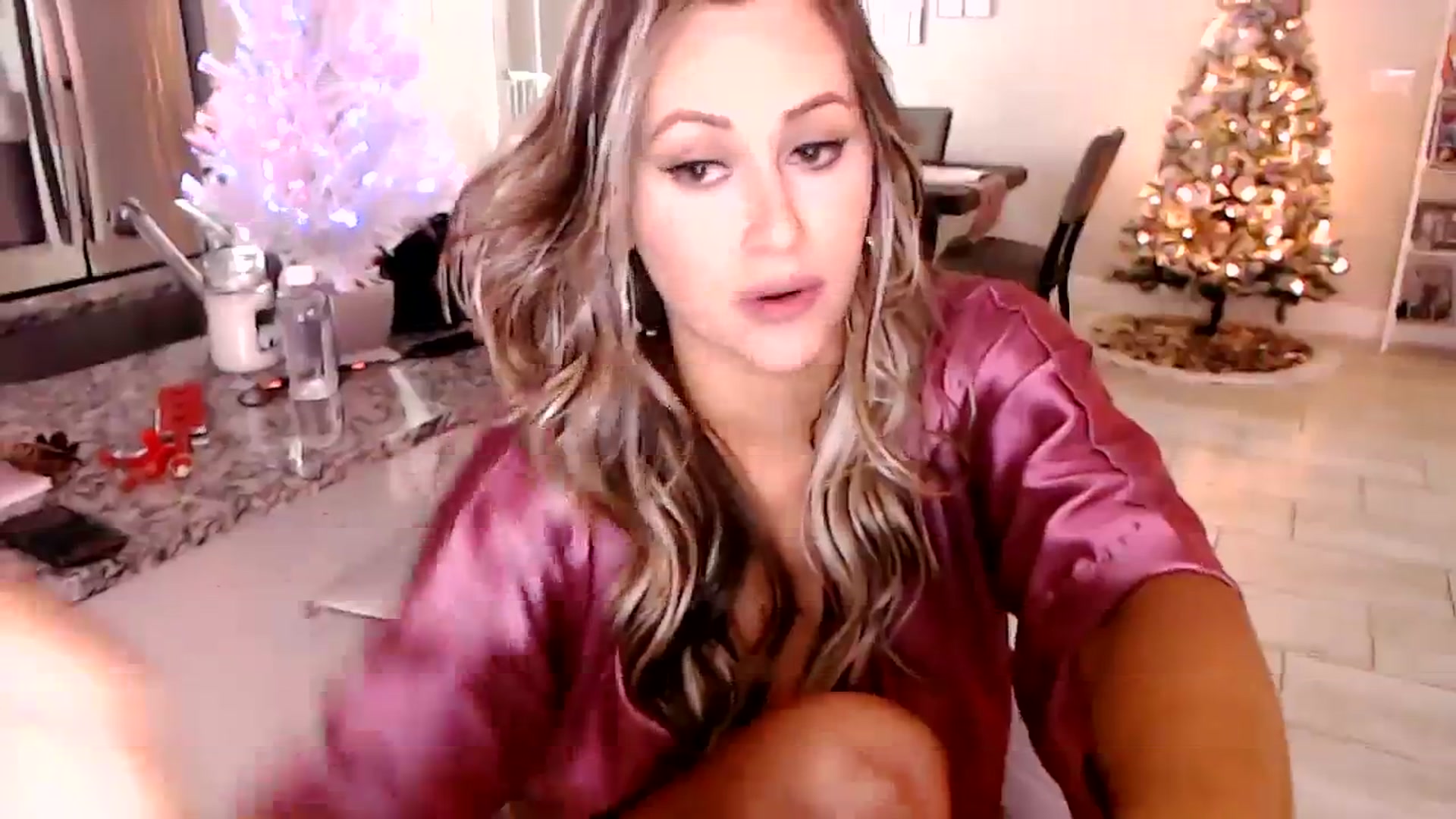 Gallery image thumbnail from AddictiveKiss's myfreecams stream on, 12/15/2023, 01:56 image 20 of 20