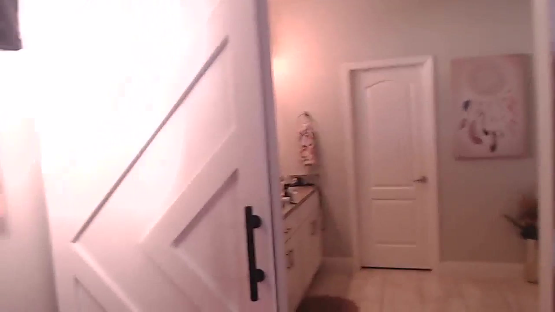 Gallery image thumbnail from AddictiveKiss's myfreecams stream on, 02/29/2024, 21:57 image 2 of 20