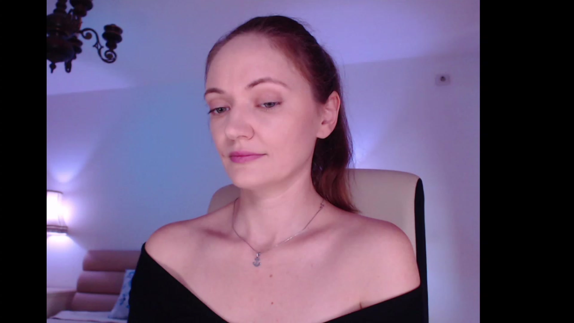 Gallery image thumbnail from AddictiveLara's myfreecams stream on, 11/21/2022, 10:11 image 11 of 20