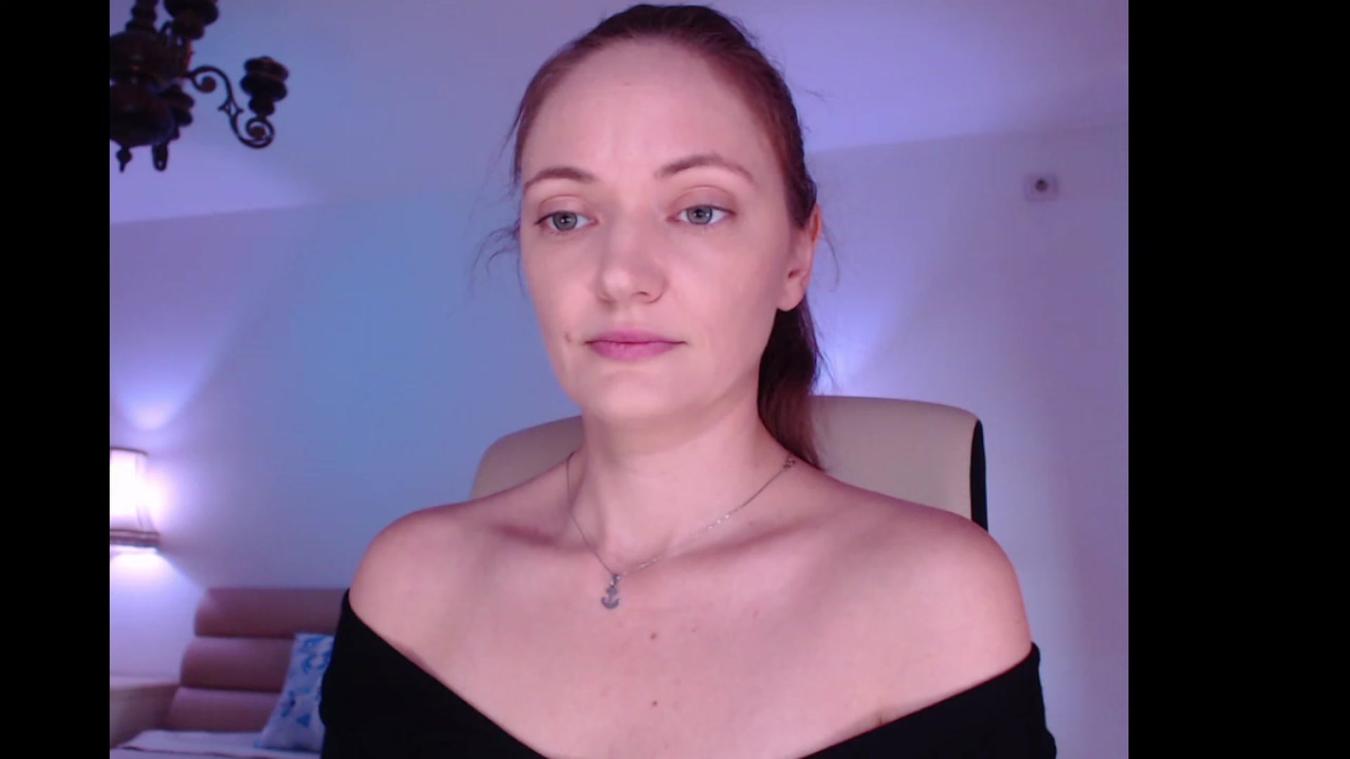 Gallery image thumbnail from AddictiveLara's myfreecams stream on, 11/21/2022, 10:11 image 17 of 20