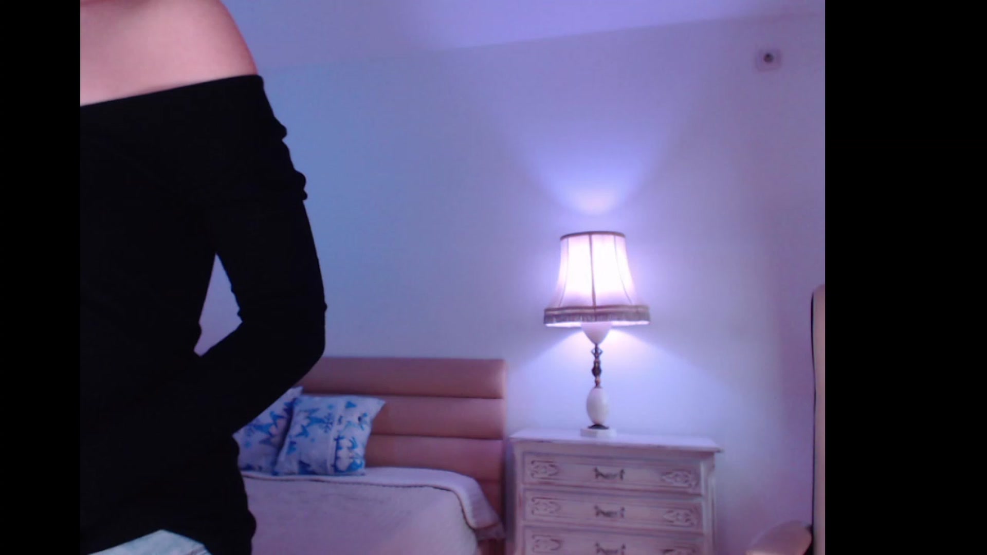 Gallery image thumbnail from AddictiveLara's myfreecams stream on, 11/21/2022, 10:11 image 2 of 20