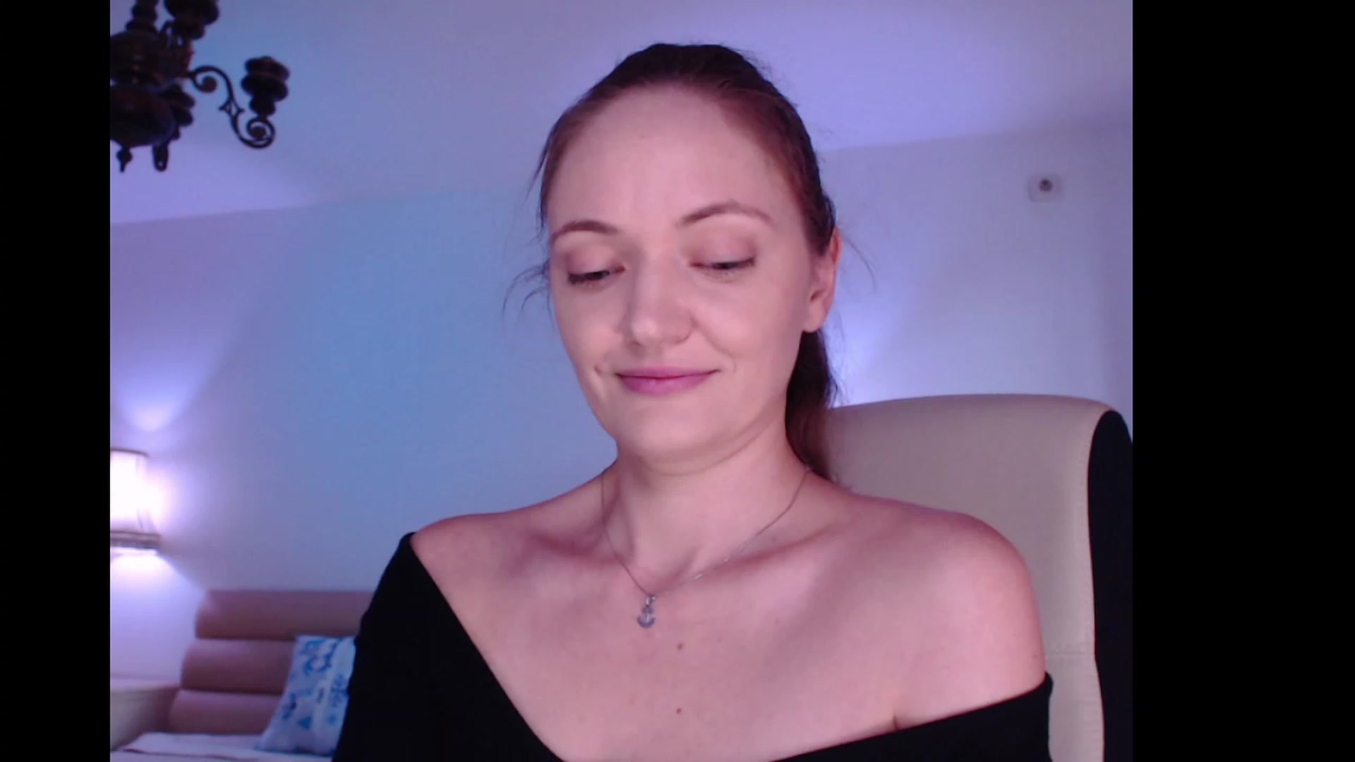 Gallery image thumbnail from AddictiveLara's myfreecams stream on, 11/21/2022, 10:57 image 12 of 20