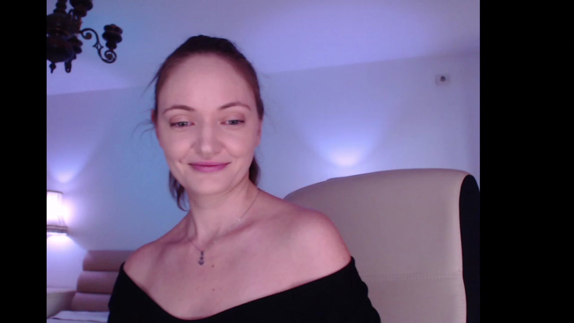 Gallery image thumbnail from AddictiveLara's myfreecams stream on, 11/21/2022, 10:57 image 5 of 20