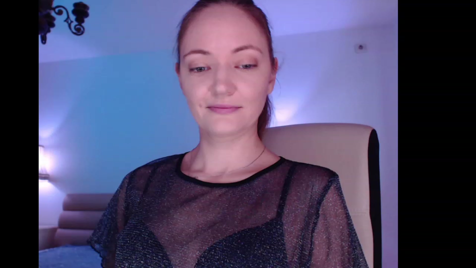Gallery image thumbnail from AddictiveLara's myfreecams stream on, 11/28/2022, 09:46 image 4 of 20