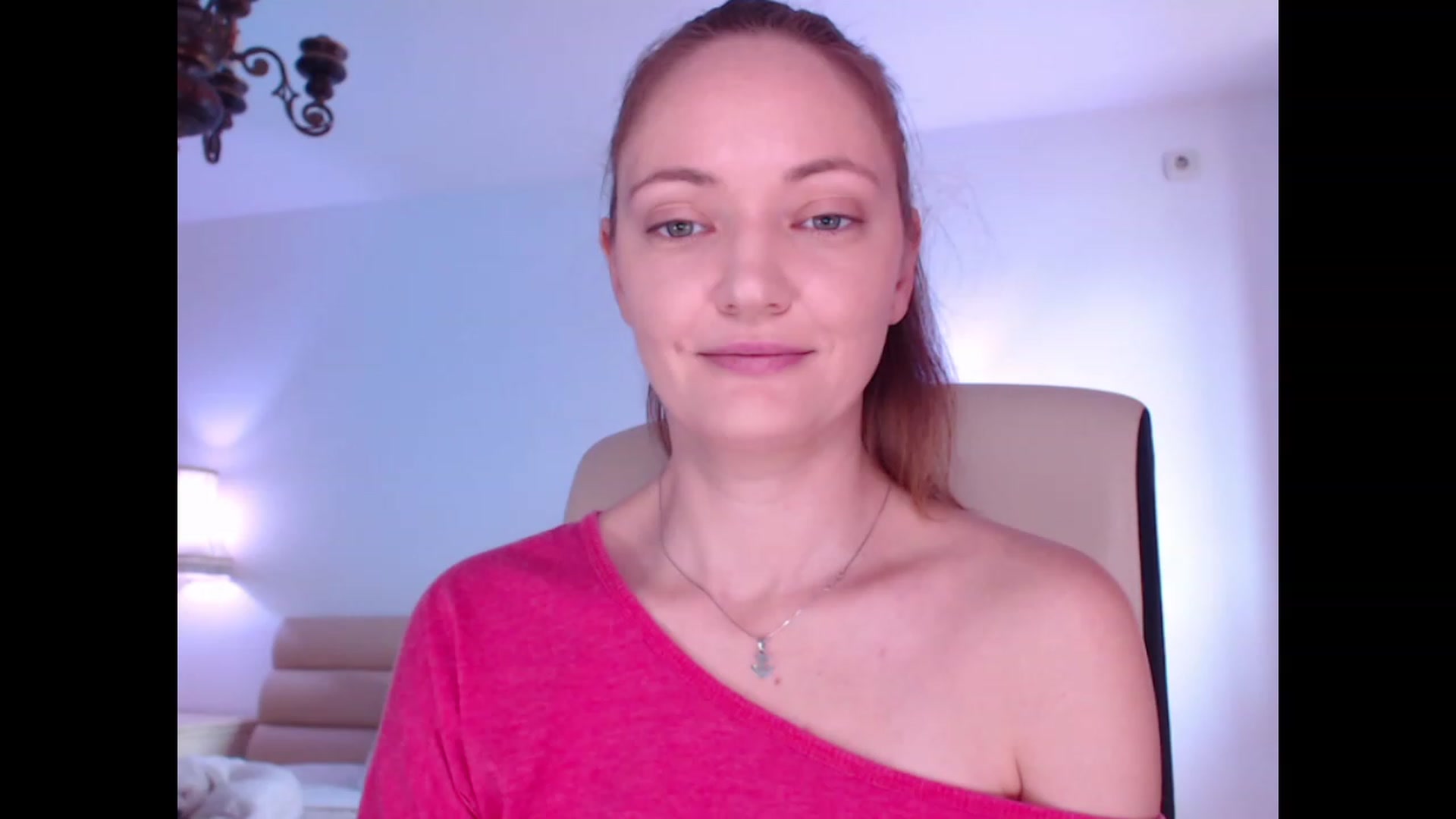 Gallery image thumbnail from AddictiveLara's myfreecams stream on, 11/29/2022, 10:30 image 16 of 20