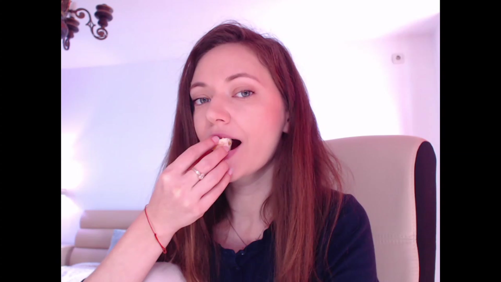 Gallery image thumbnail from AddictiveLara's myfreecams stream on, 02/05/2023, 11:43 image 3 of 20