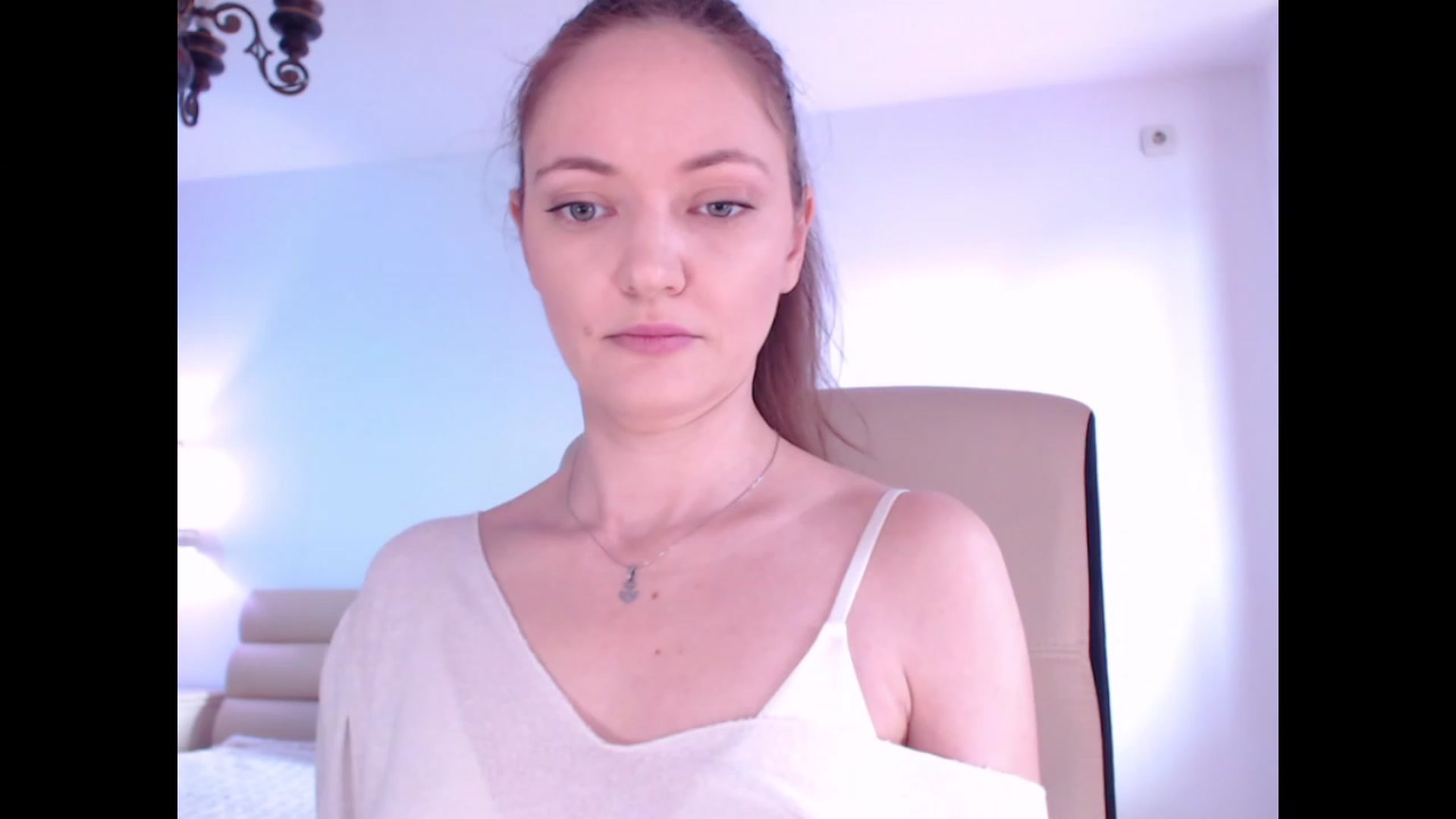 Gallery image thumbnail from AddictiveLara's myfreecams stream on, 02/06/2023, 11:02 image 12 of 20