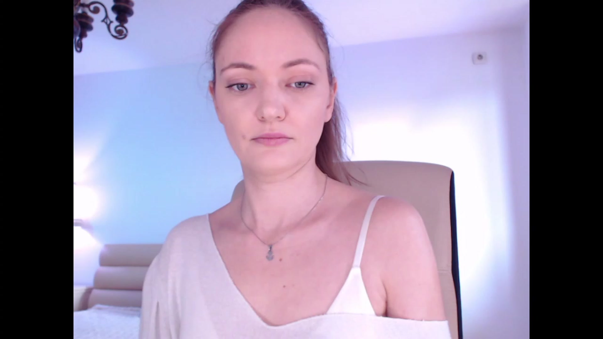 Gallery image thumbnail from AddictiveLara's myfreecams stream on, 02/06/2023, 11:02 image 13 of 20
