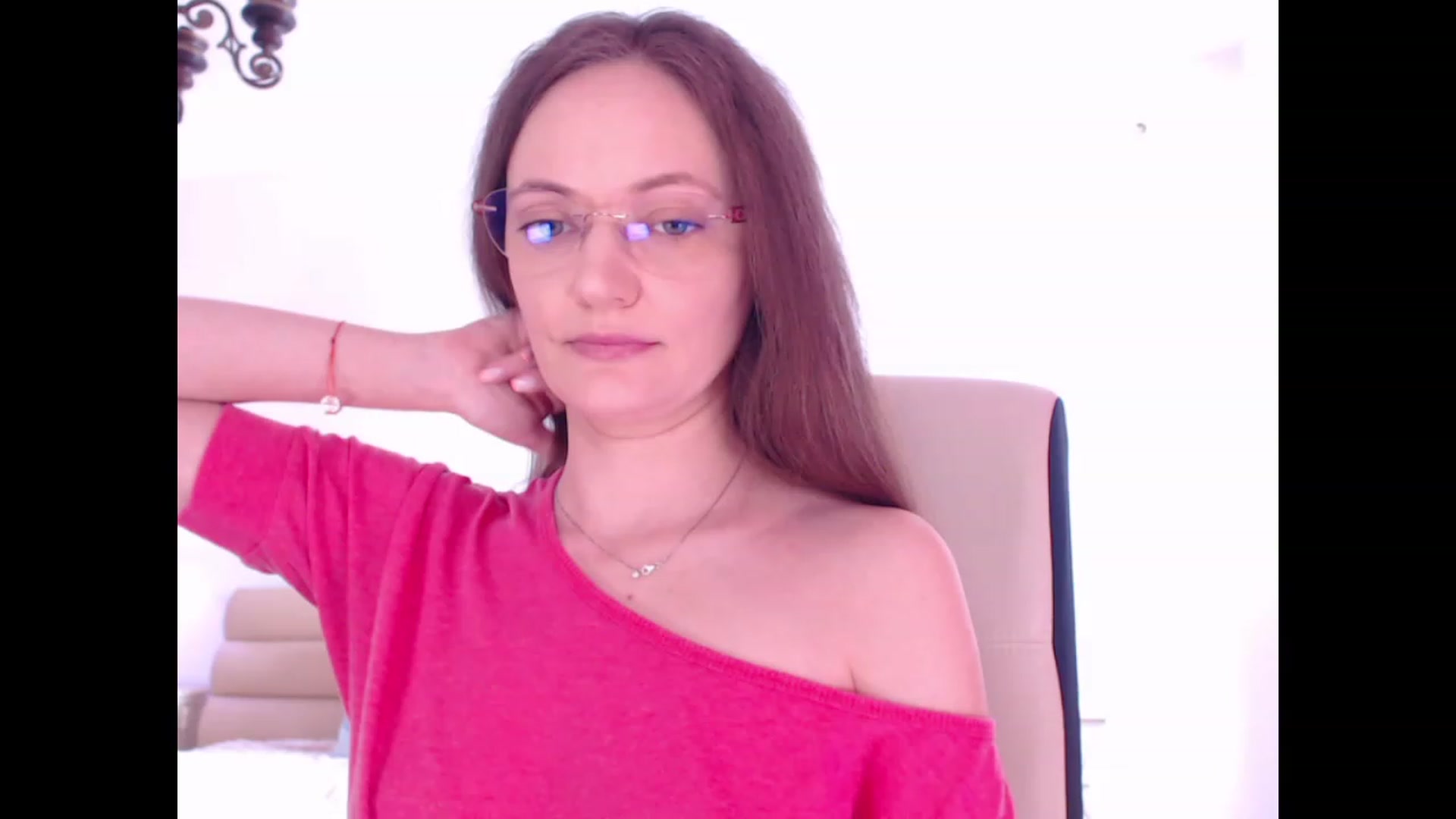 Gallery image thumbnail from AddictiveLara's myfreecams stream on, 08/10/2023, 10:27 image 7 of 20