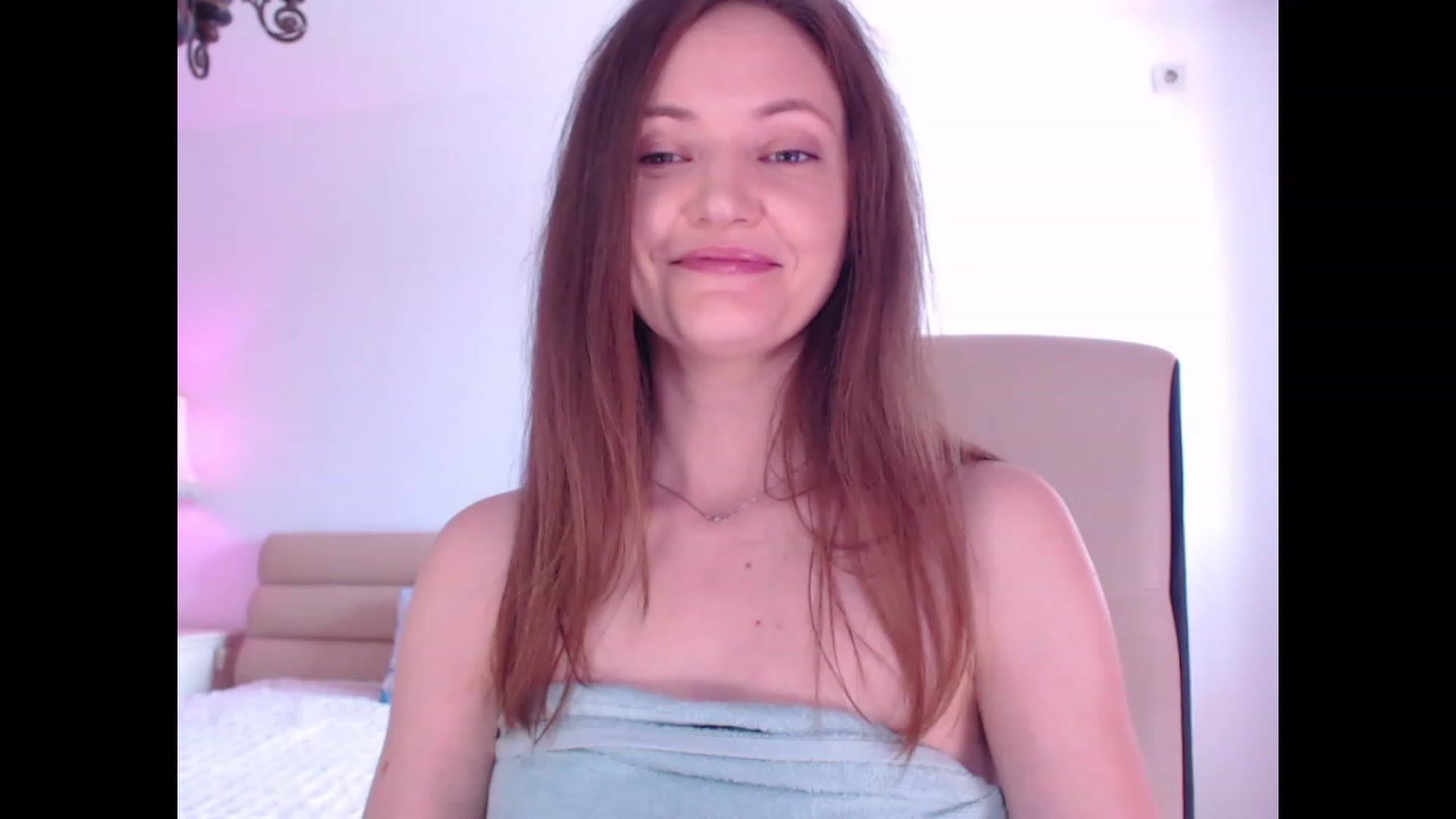 Gallery image thumbnail from AddictiveLara's myfreecams stream on, 08/20/2023, 10:38 image 5 of 20