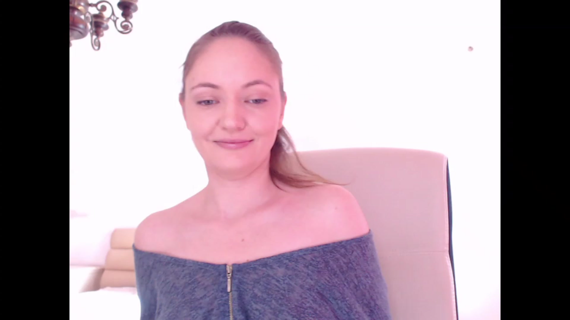 Gallery image thumbnail from AddictiveLara's myfreecams stream on, 11/24/2023, 11:31 image 7 of 20